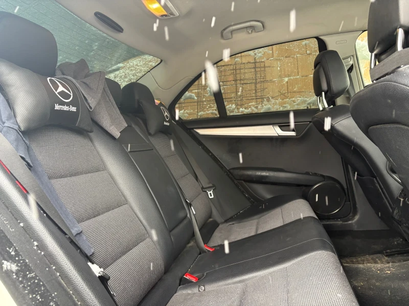 Mercedes-Benz C 350 Mercedes C350 Facelift | 265+ к.с| Distronic PLUS, снимка 9 - Автомобили и джипове - 53304723