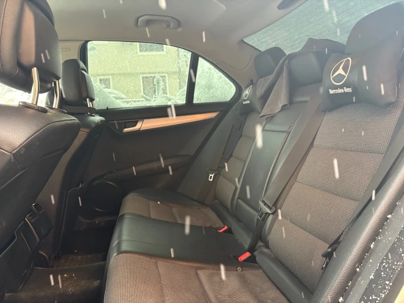 Mercedes-Benz C 350 Mercedes C350 Facelift | 265+ к.с| Distronic PLUS, снимка 8 - Автомобили и джипове - 53304723