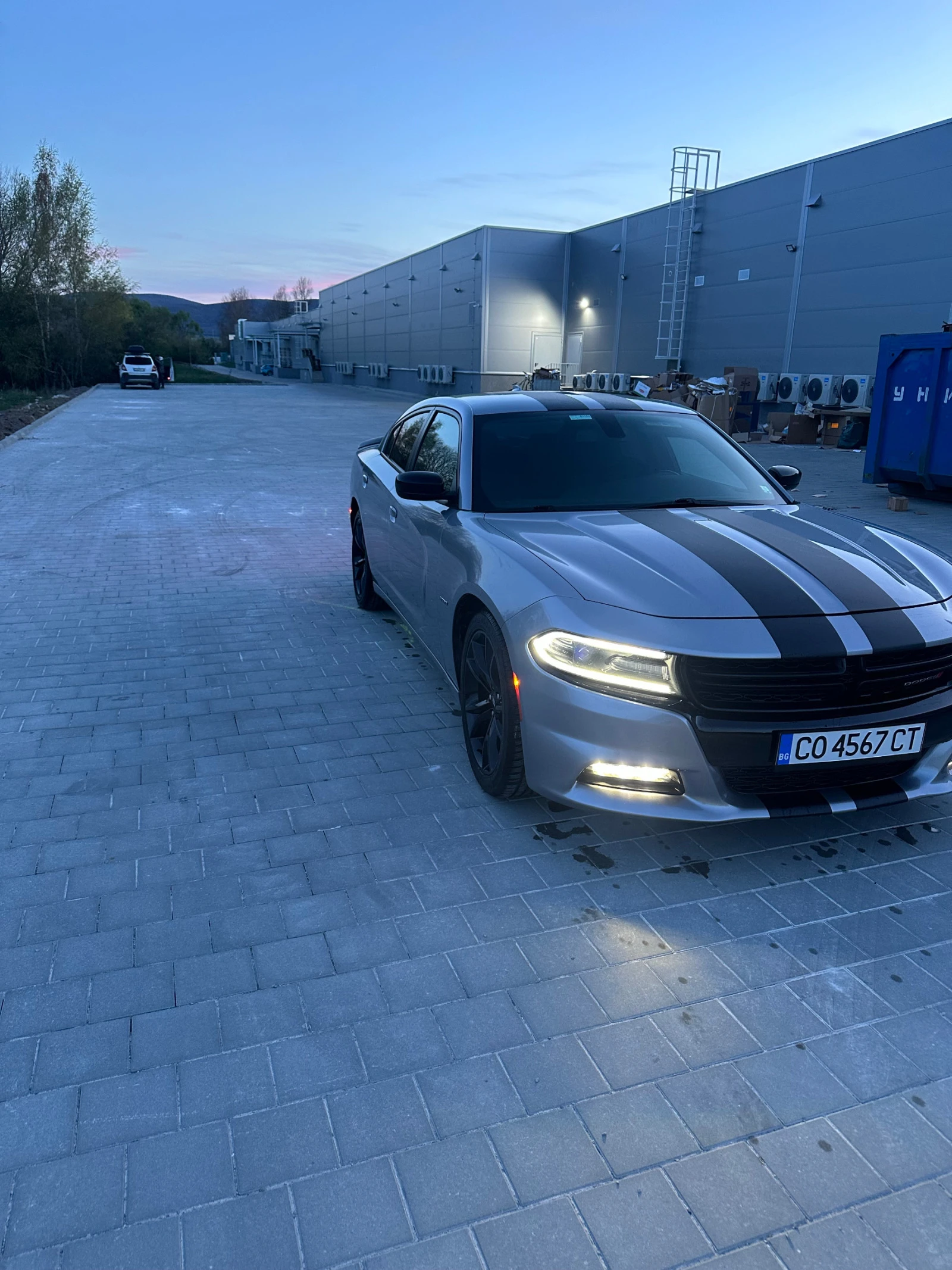 Dodge Charger 5.7 RT - изображение 4