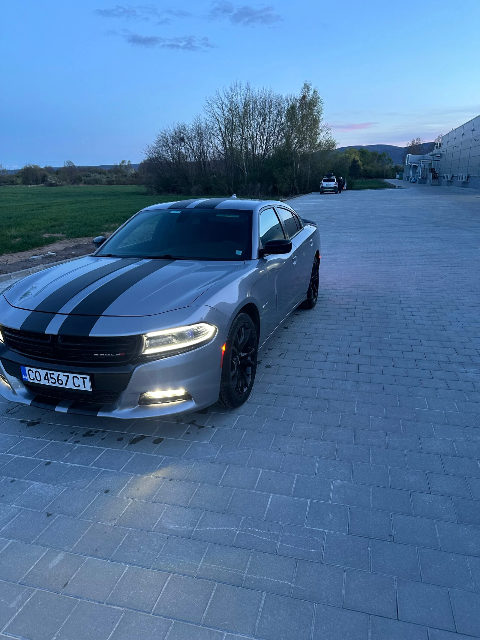 Dodge Charger 5.7 RT - изображение 3