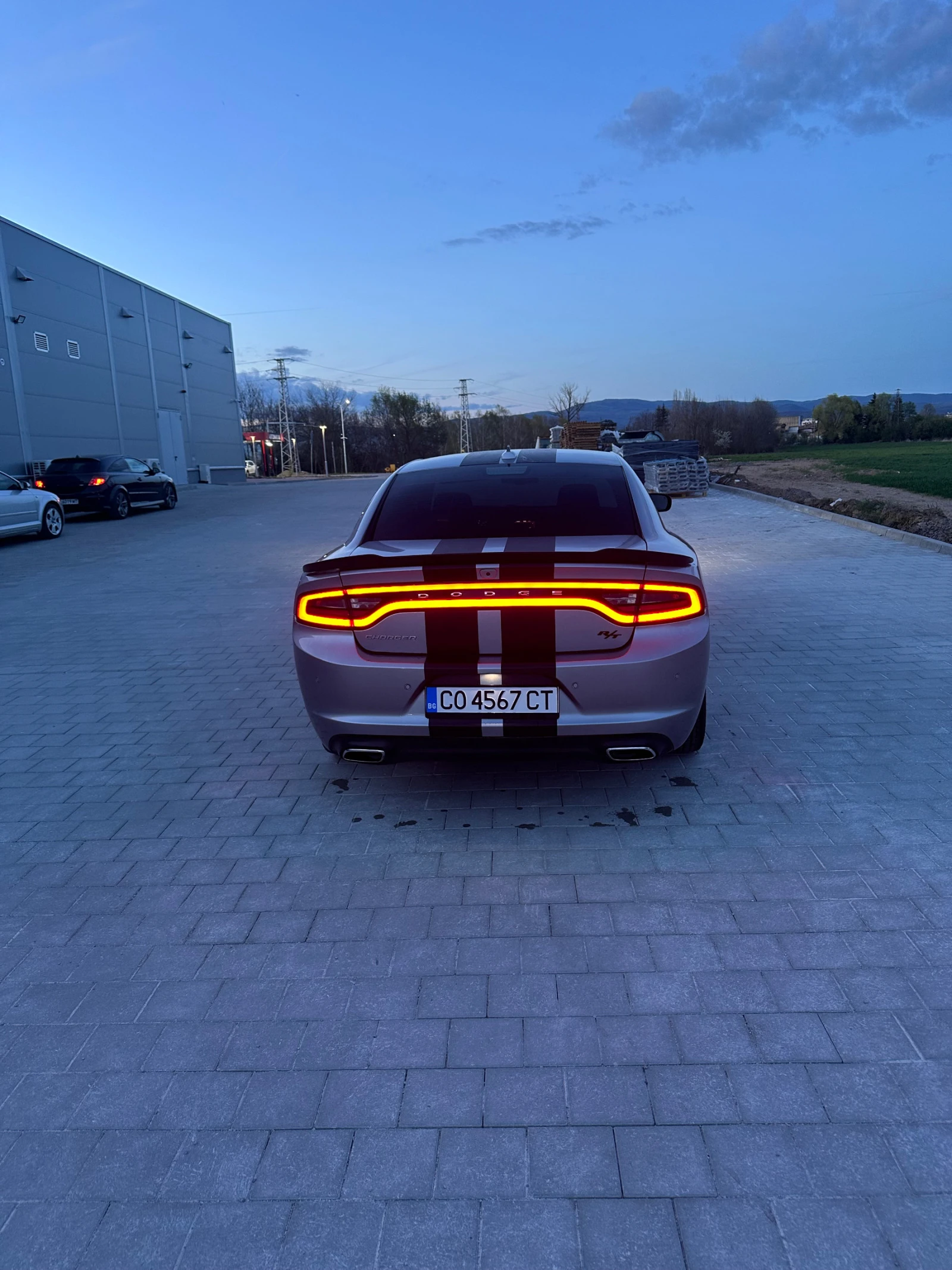 Dodge Charger 5.7 RT - изображение 5