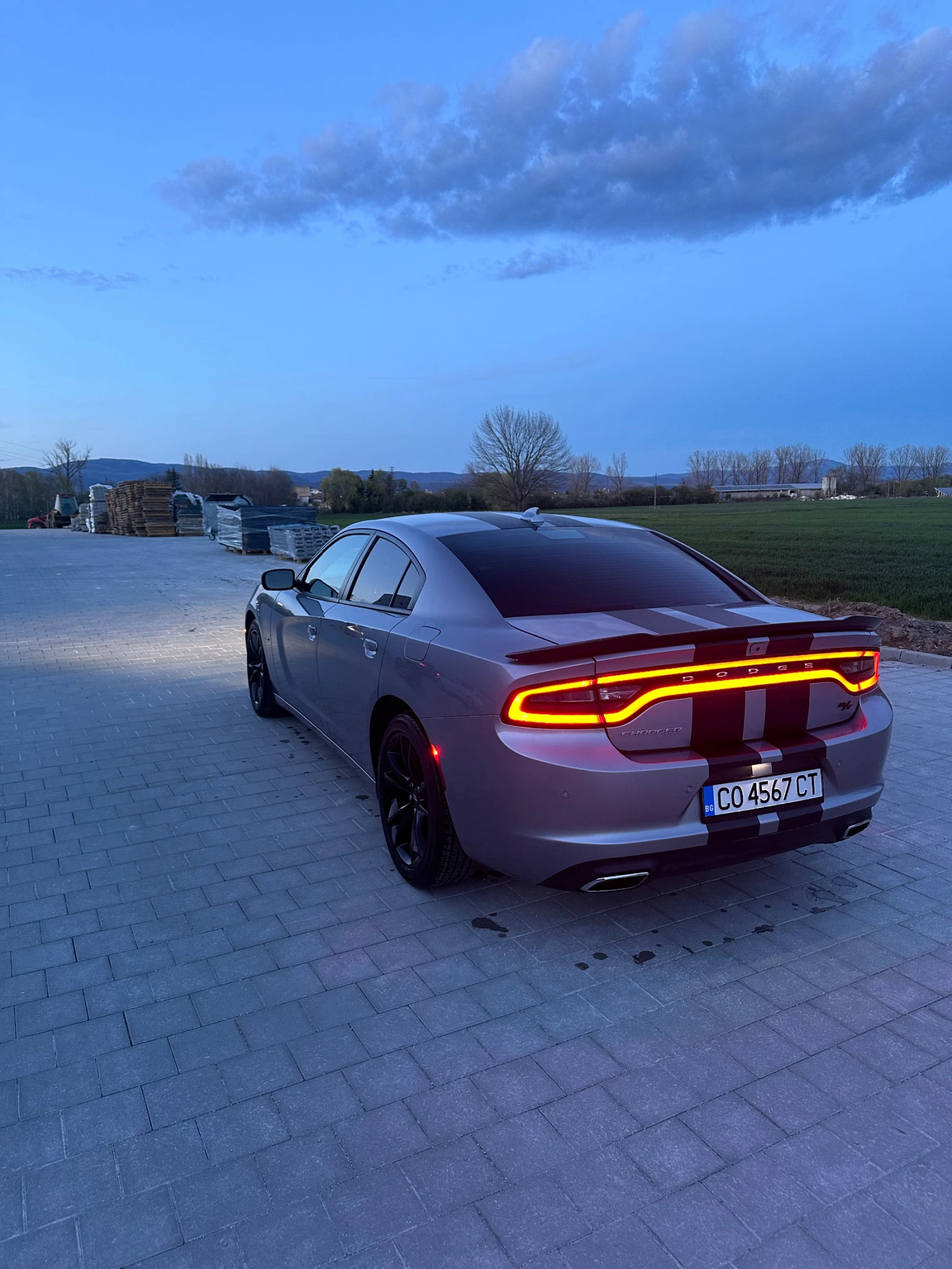 Dodge Charger 5.7 RT - изображение 7