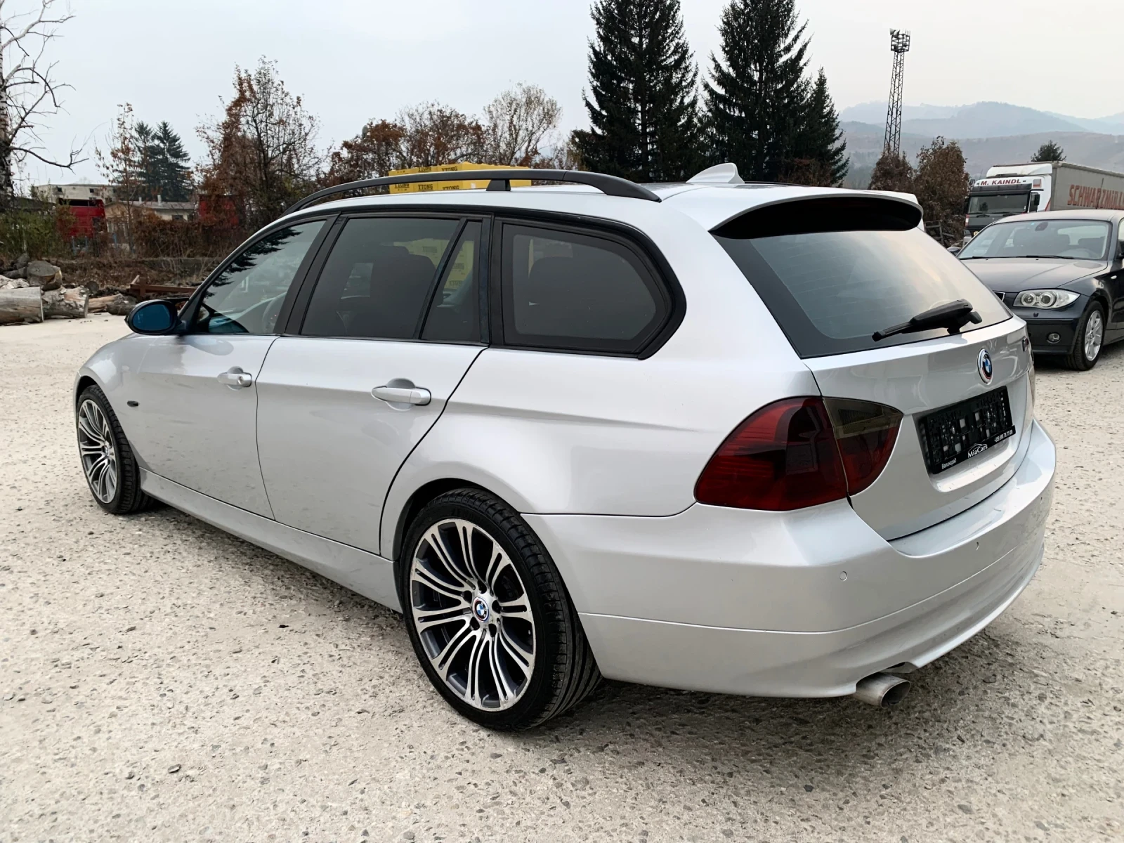 BMW 320 320d 172hp - изображение 7