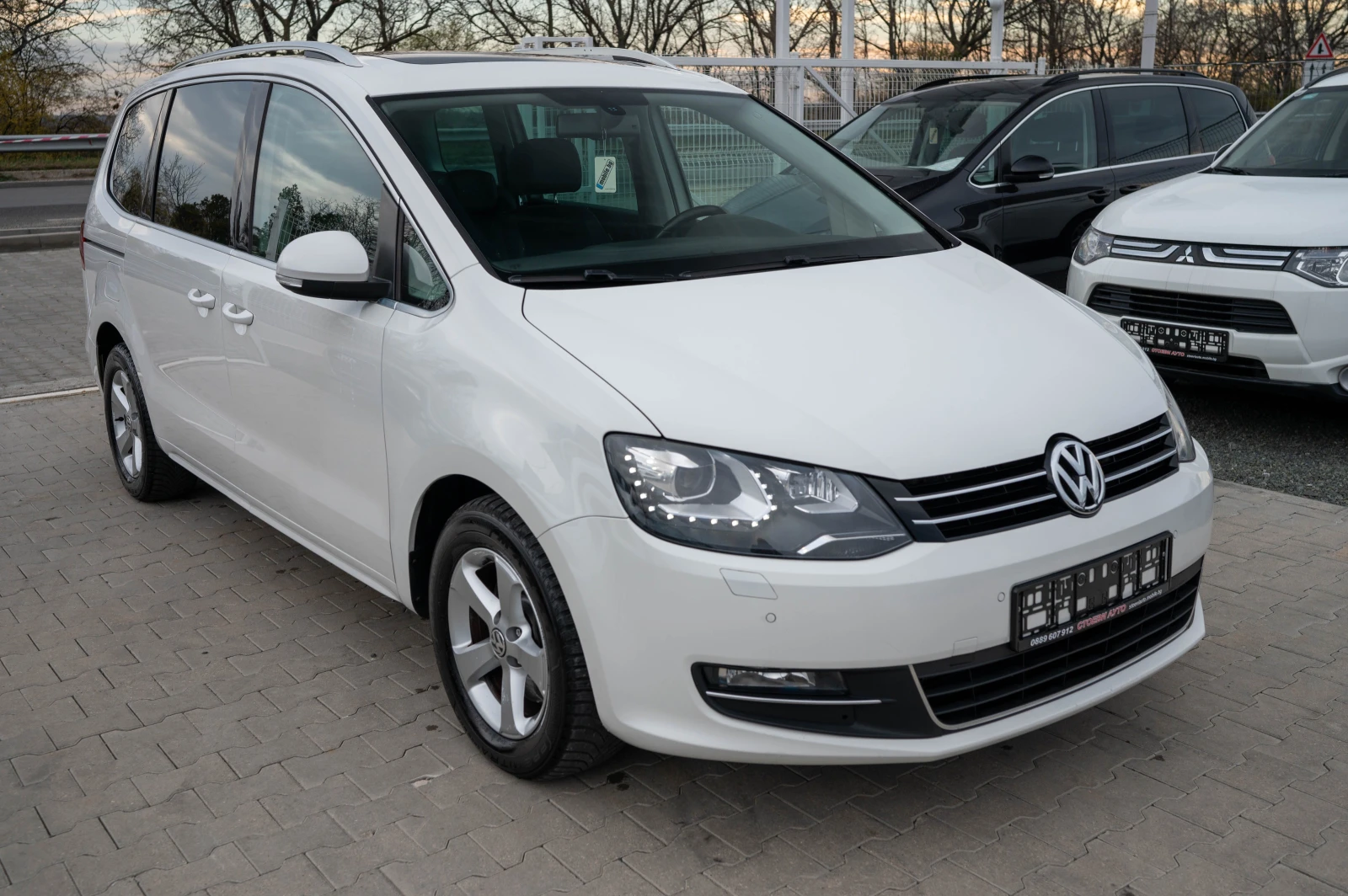 VW Sharan 4x4* 2013* LED* НАВИ* Камера - изображение 4