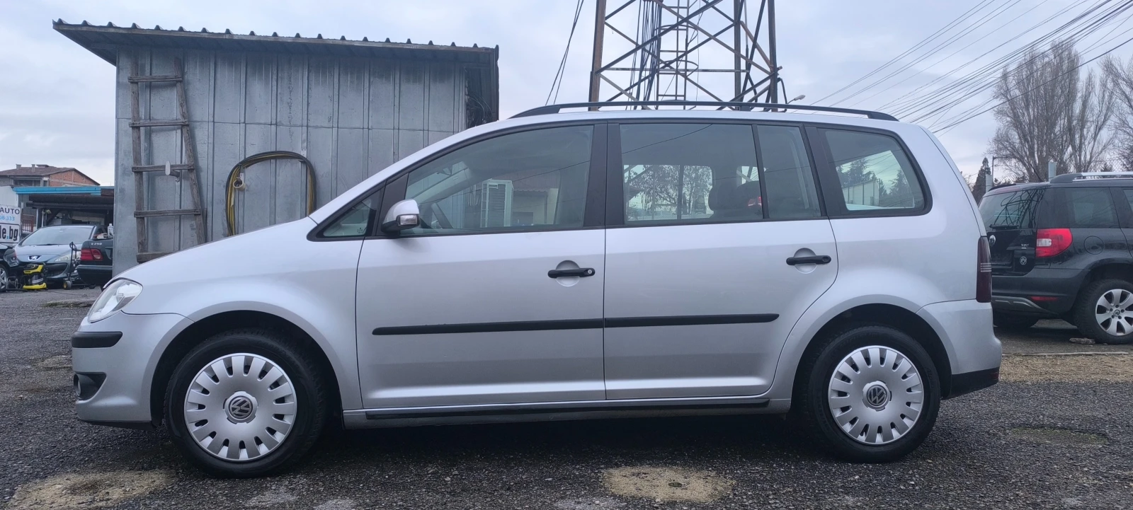 VW Touran 1.9-105-6ск - изображение 3