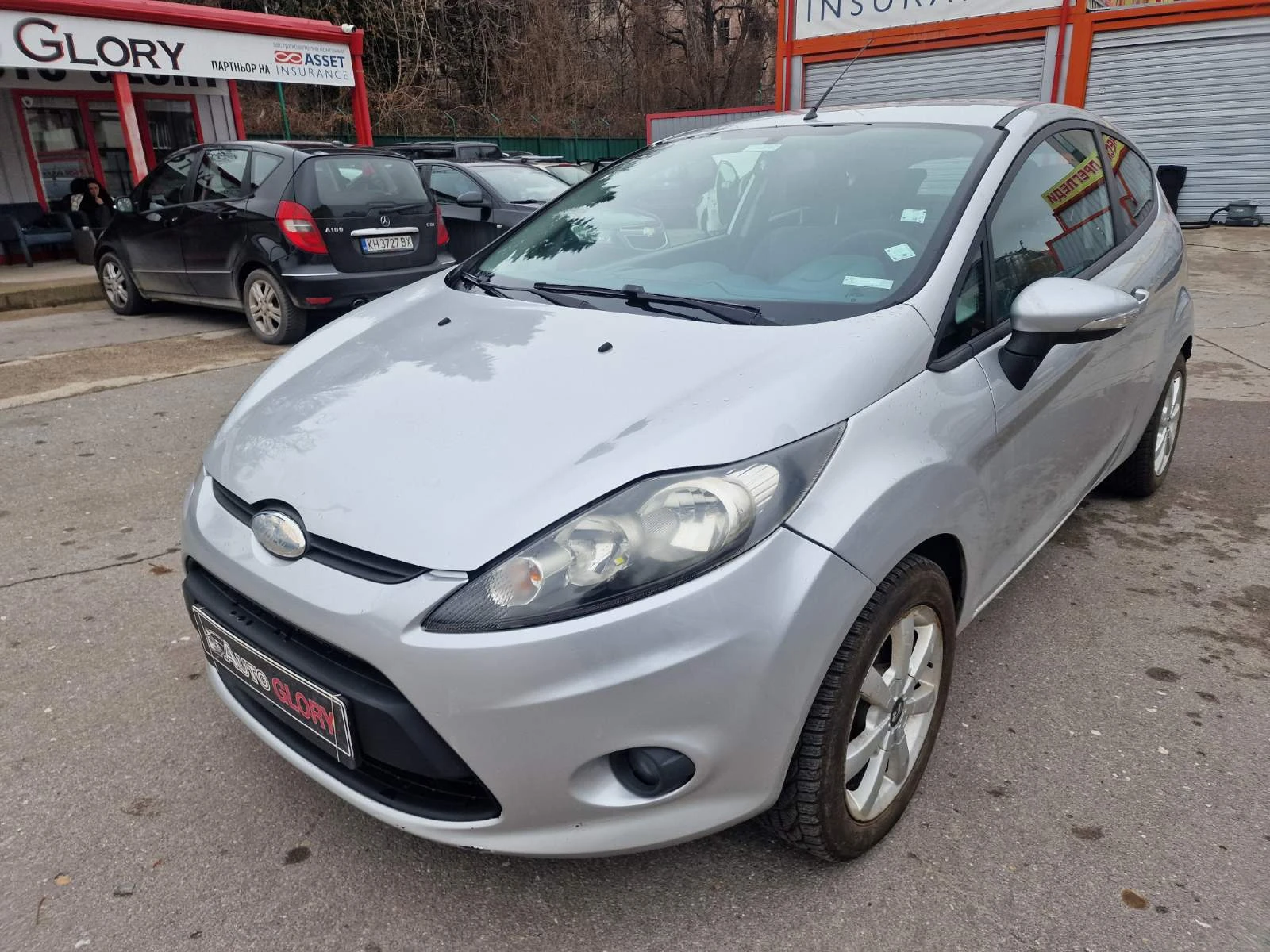 Ford Fiesta 1.2 BENZ - изображение 2