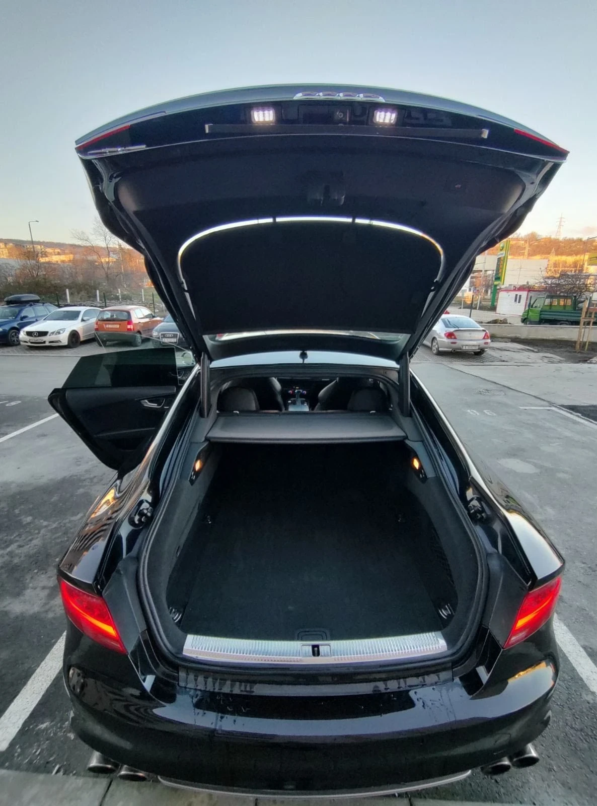 Audi S7 TFSi V8 quatro  - изображение 8