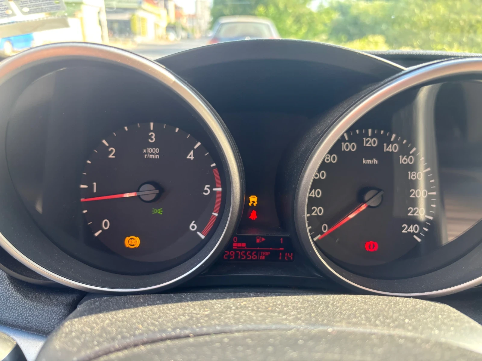 Mazda 3  - изображение 10