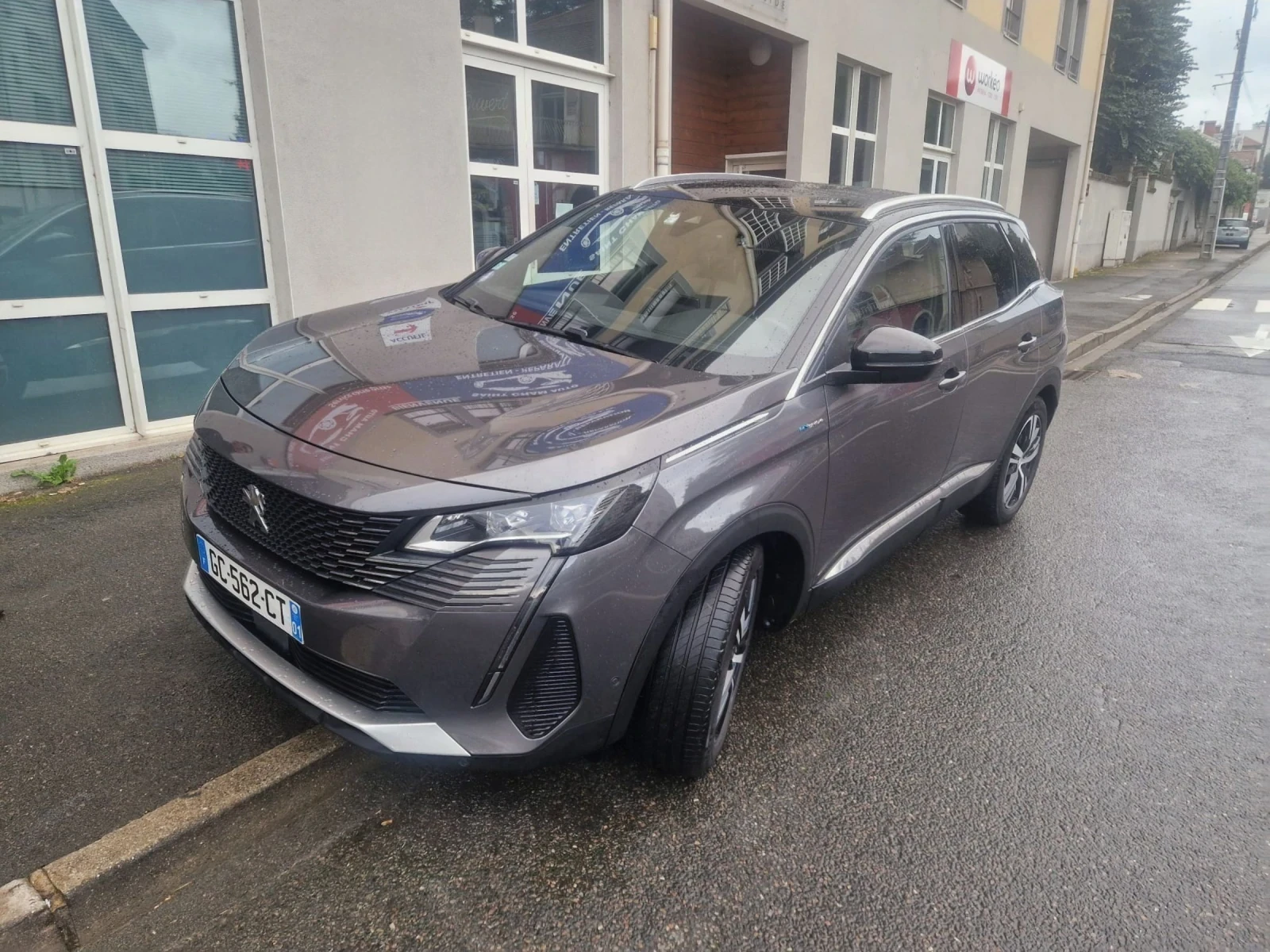 Peugeot 3008 GT 300 4WD PLUG-IN-HYBRID  S&S EAT8 | Mobile.bg   1