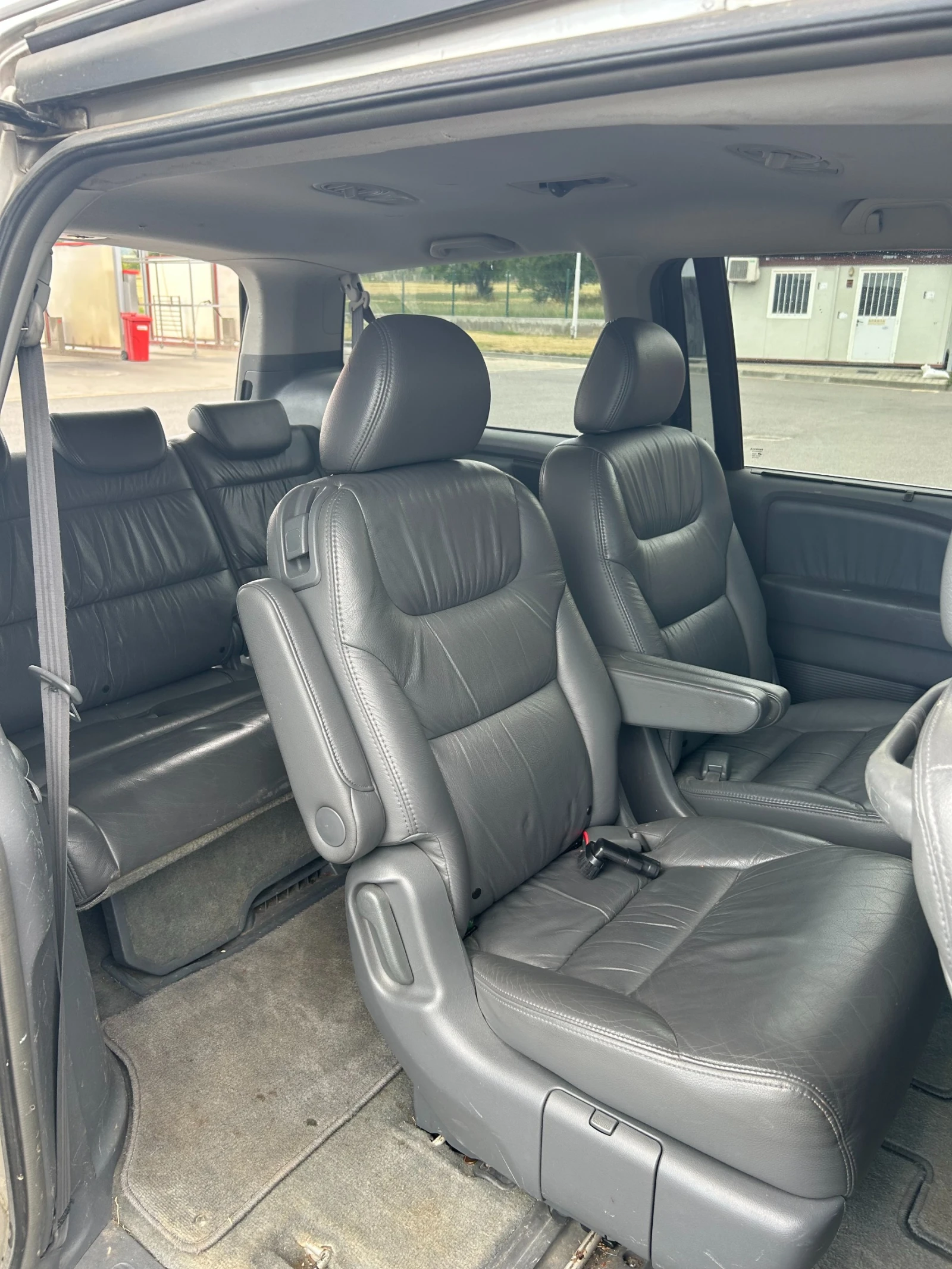 Honda Odyssey, снимка 15 - Автомобили и джипове - 54262095