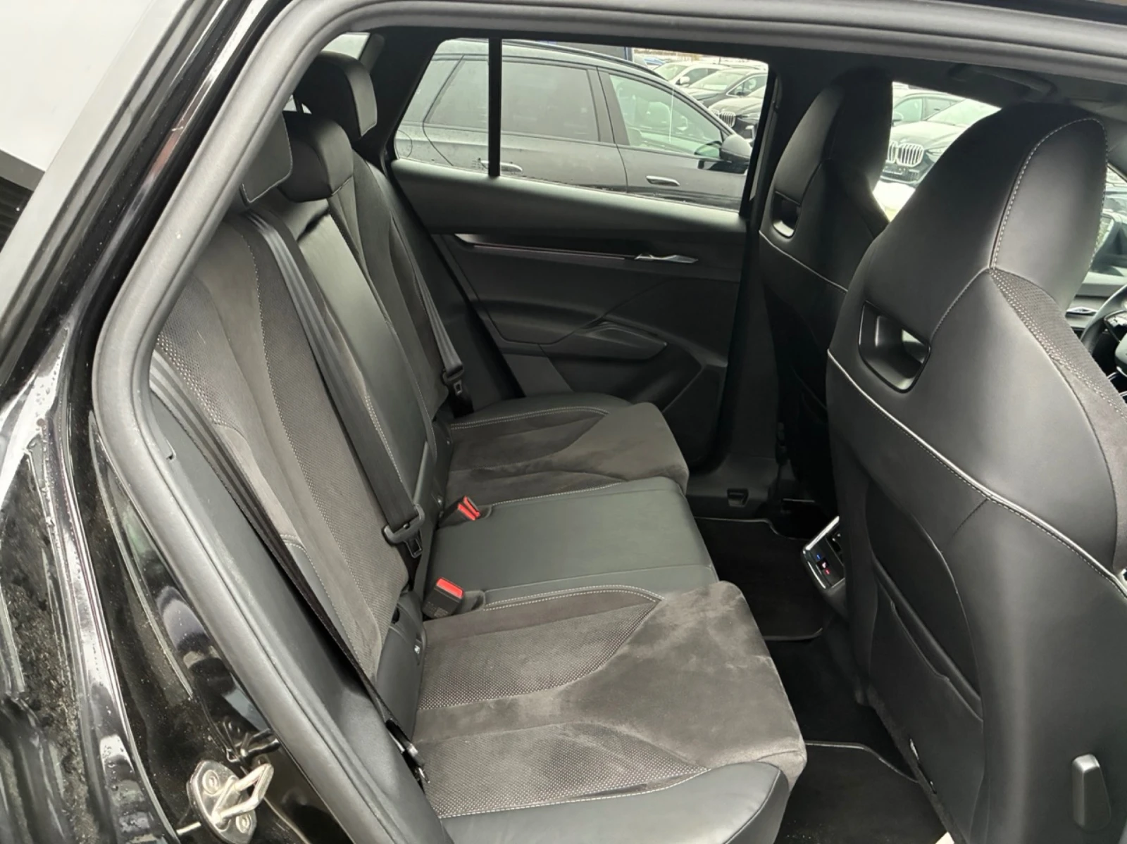 Skoda Enyaq 60 Sportline, снимка 6 - Автомобили и джипове - 53976333