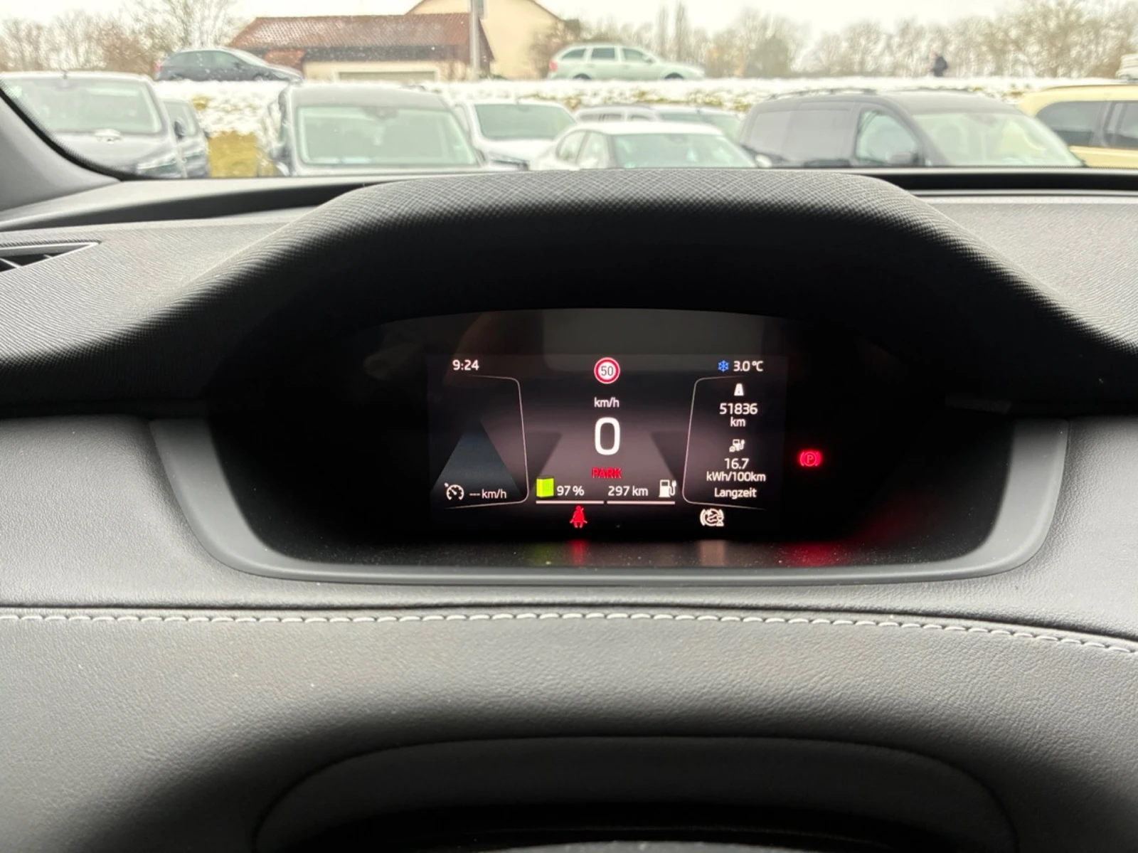 Skoda Enyaq 60 Sportline, снимка 10 - Автомобили и джипове - 53976333