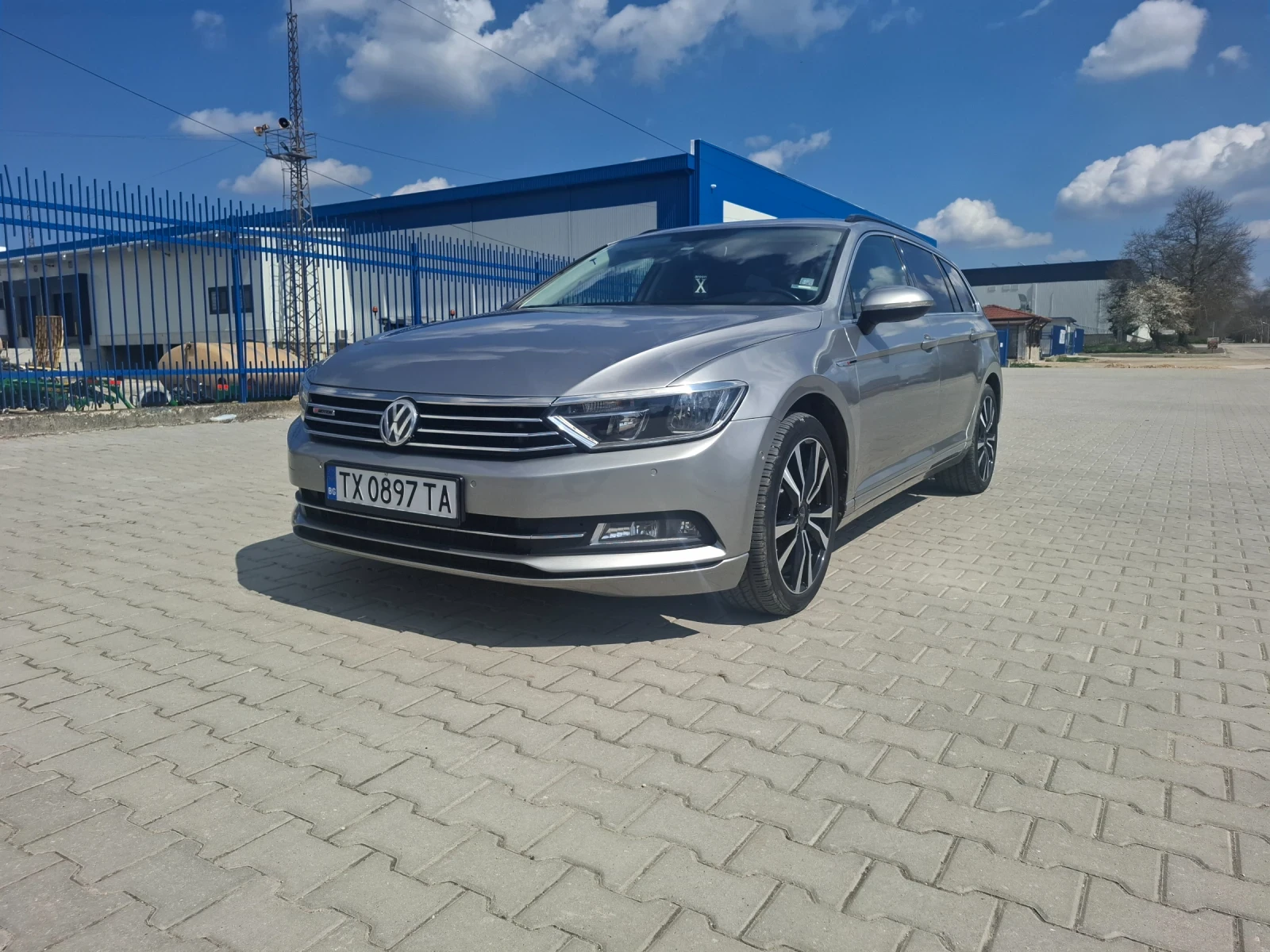 VW Passat 4MOTION 188670км реални!!!!!, снимка 2 - Автомобили и джипове - 54098071