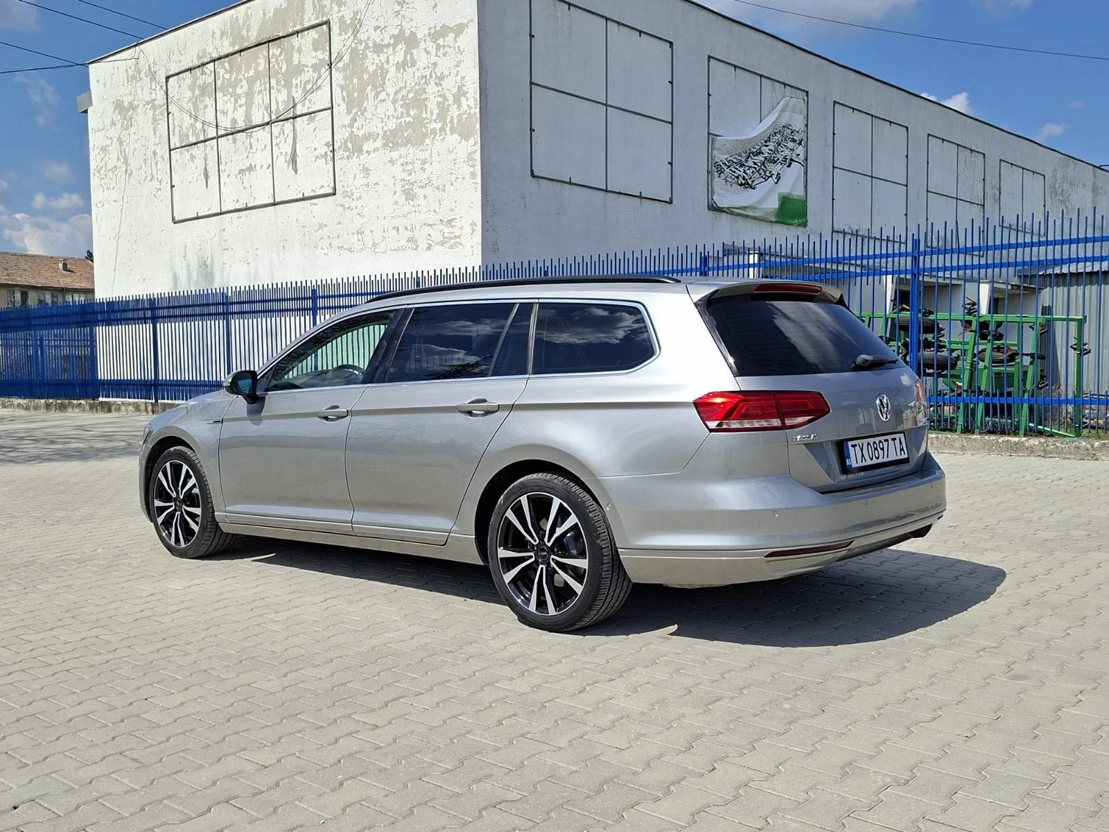 VW Passat 4MOTION 188670км реални!!!!!, снимка 3 - Автомобили и джипове - 54098071