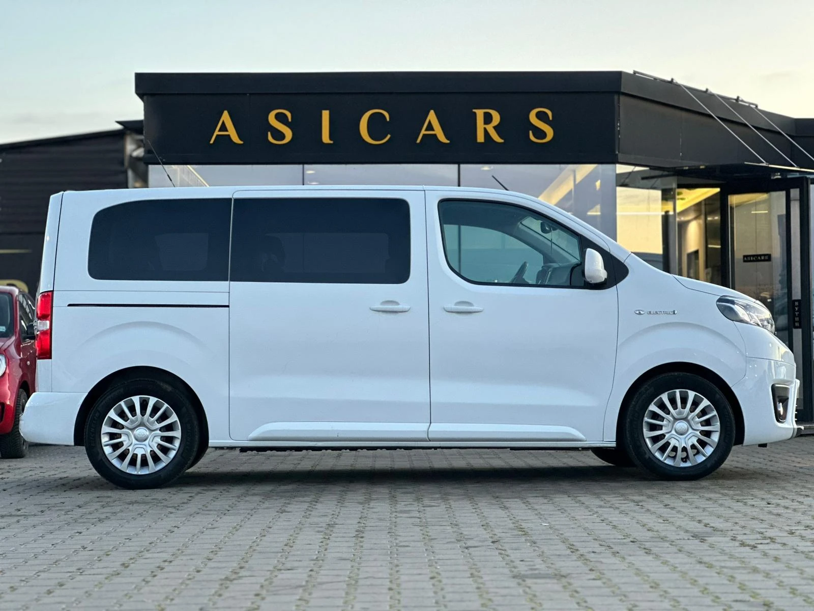 Toyota Proace City Verso / 8+ 1 / 75Kwh / TOP / | Mobile.bg � ����������� 6