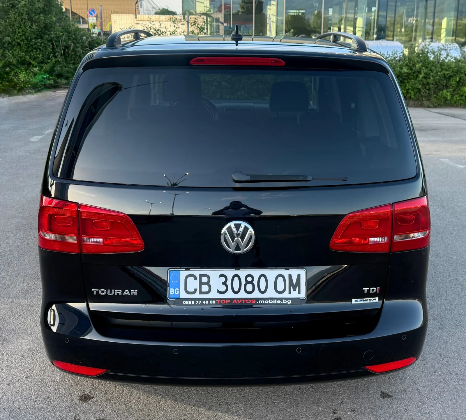VW Touran 1.6 TDi 6ck Фейслифт LED фарове , снимка 5 - Автомобили и джипове - 54724730