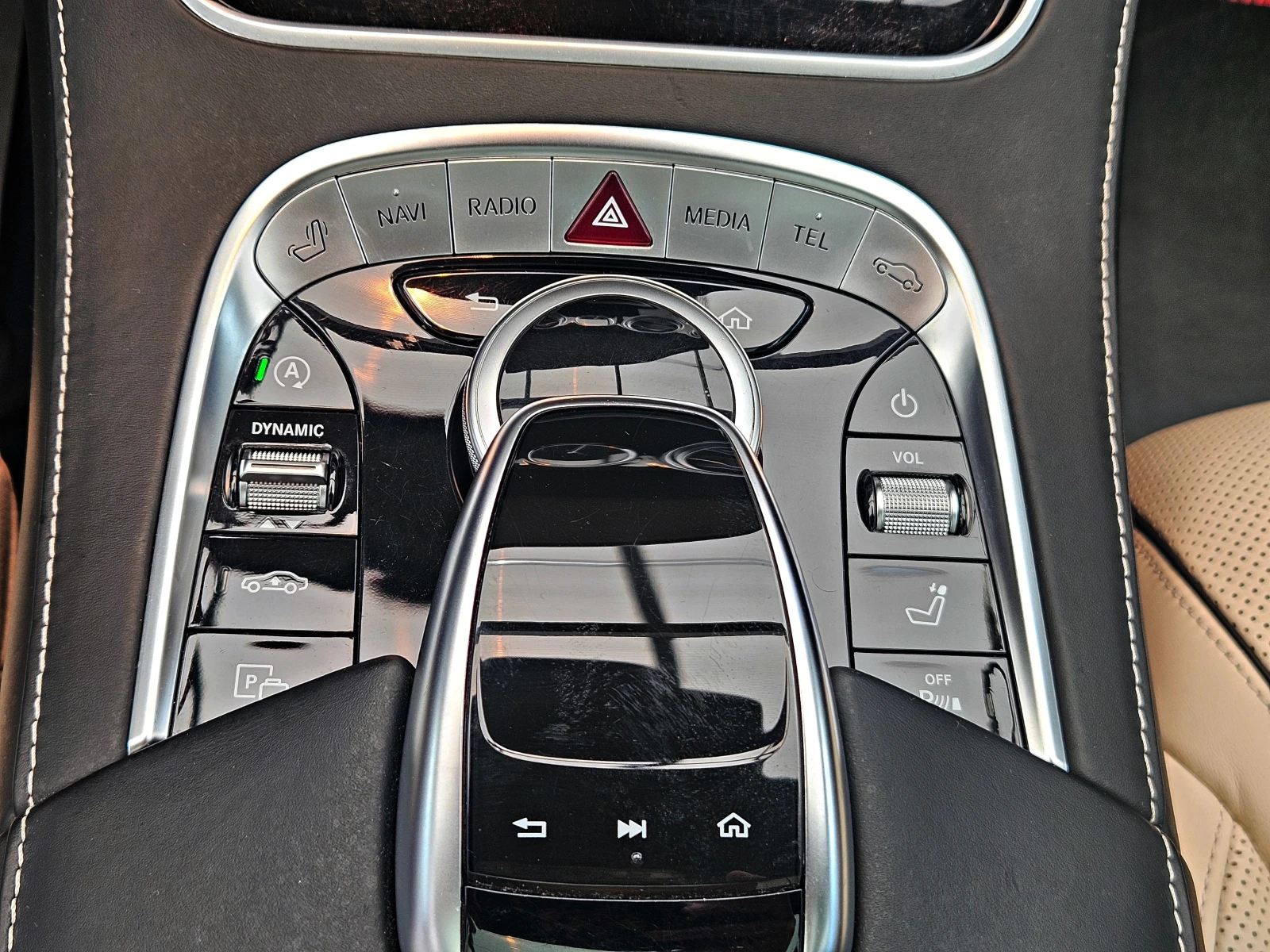 Mercedes-Benz S 350 AMG/4М/DISTR/HUD/PANO/BURMES/360CAM/ВАКУ/MAСАЖ/ОБД, снимка 12 - Автомобили и джипове - 54869235