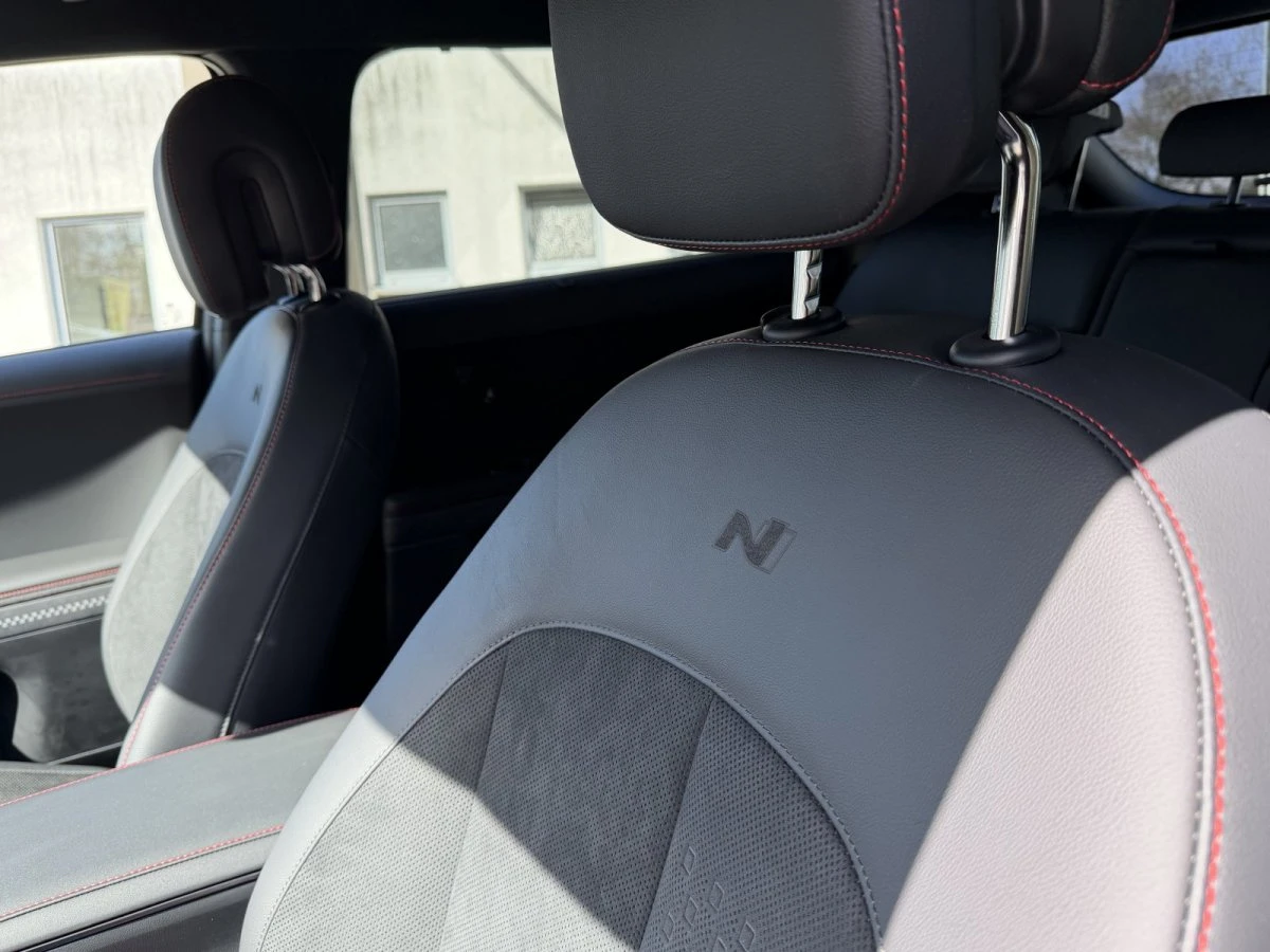 Hyundai Ioniq 5 N-line 325hp 4x4, снимка 13 - Автомобили и джипове - 55101265