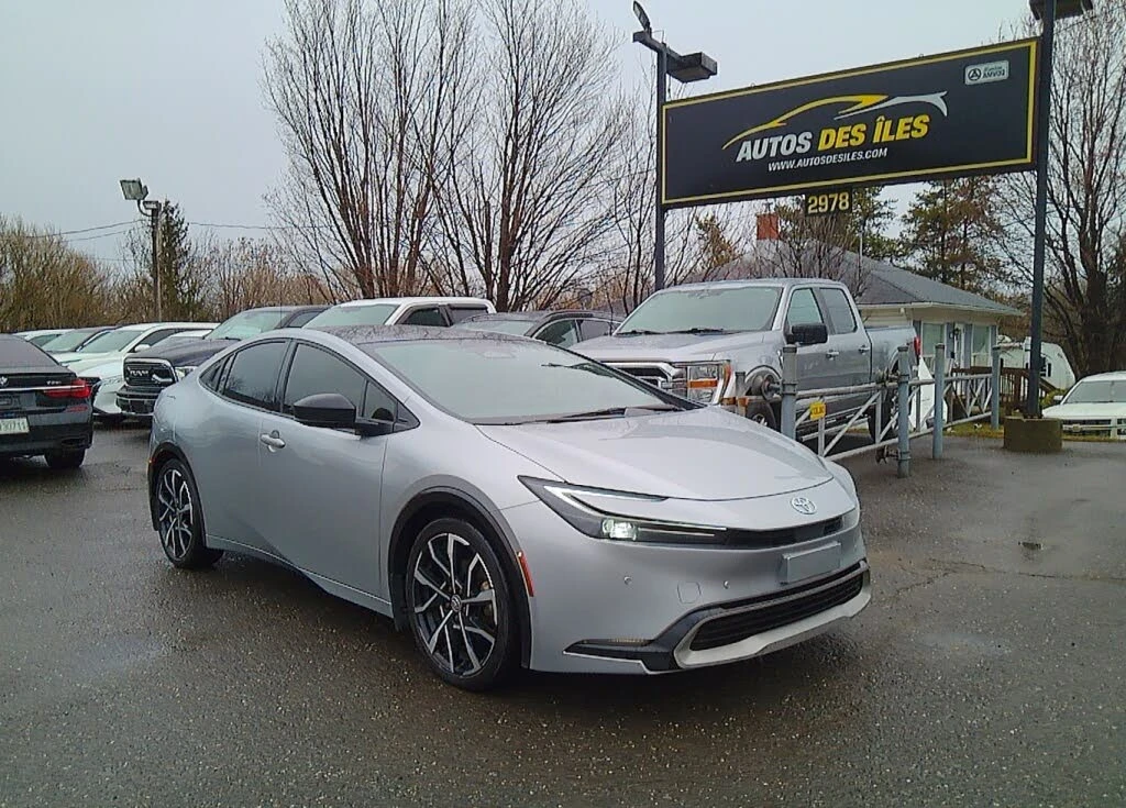 Toyota Prius Prime XSE FWD PHEV, снимка 2 - Автомобили и джипове - 55172464