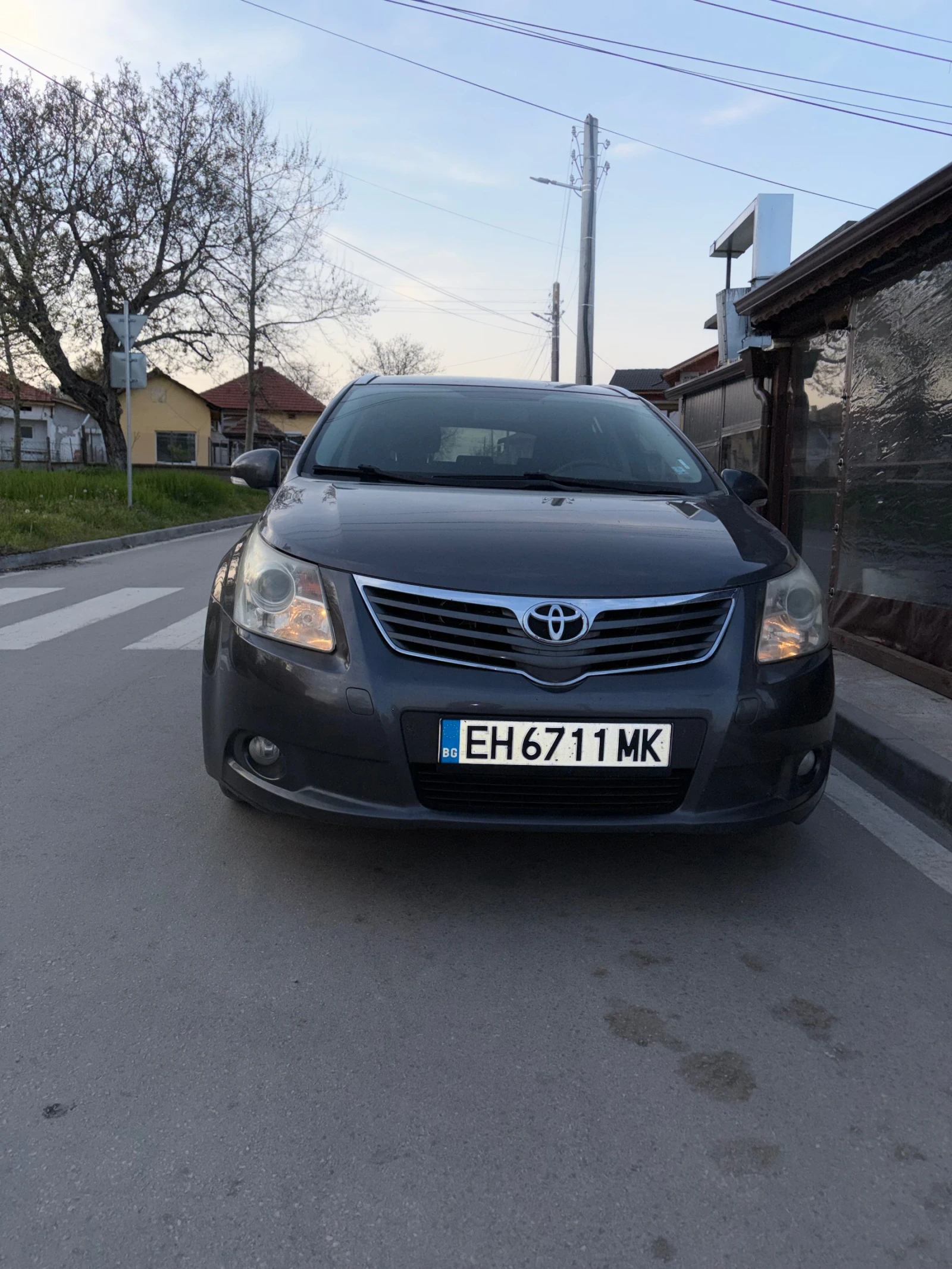 Toyota Avensis, снимка 2 - Автомобили и джипове - 55192574