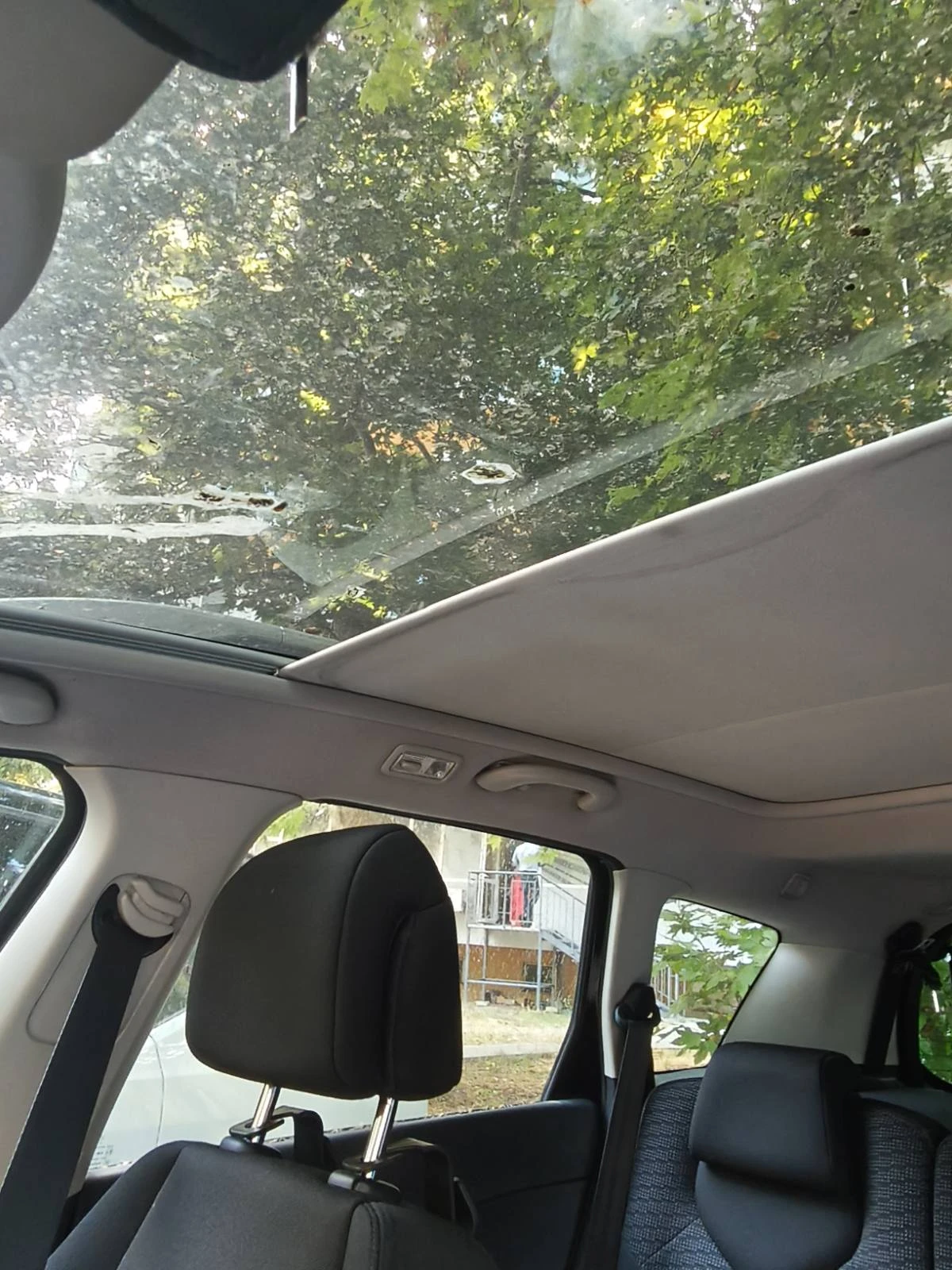Peugeot 308 1.6i, снимка 4 - Автомобили и джипове - 55223278