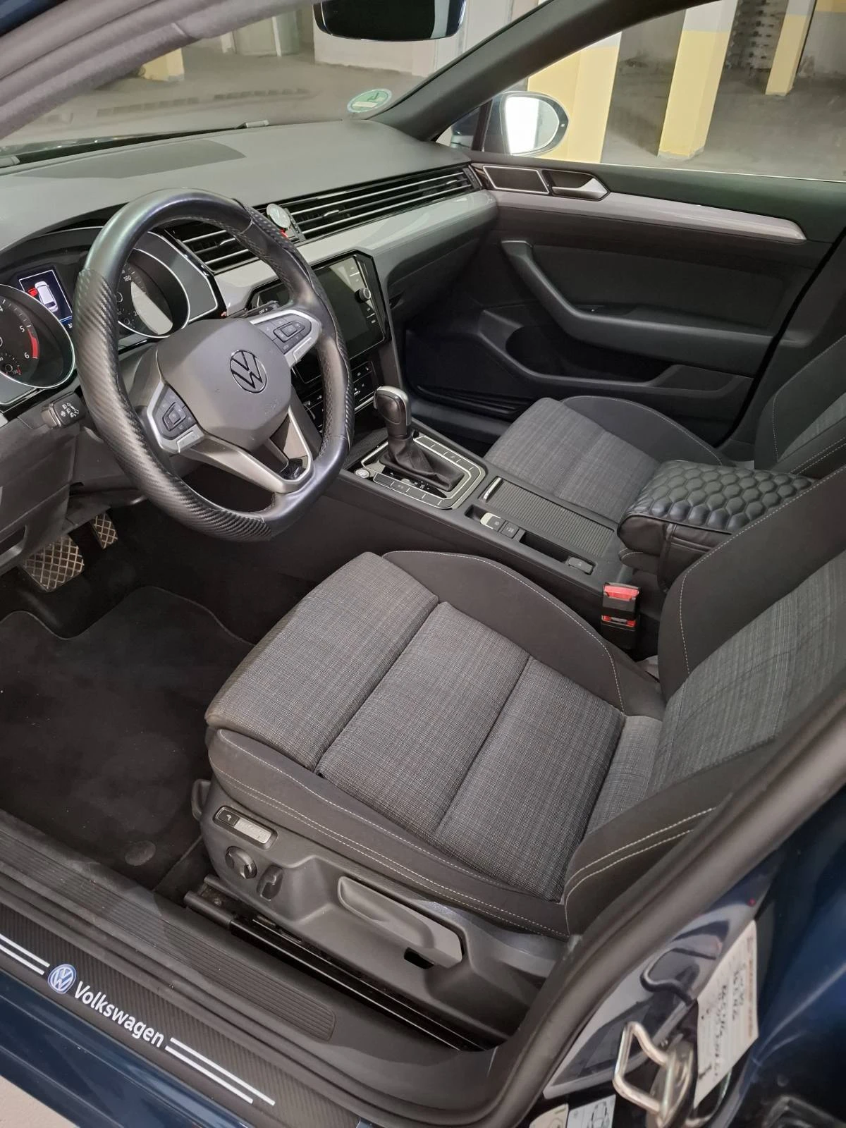 VW Passat B8.5, снимка 8 - Автомобили и джипове - 55512743