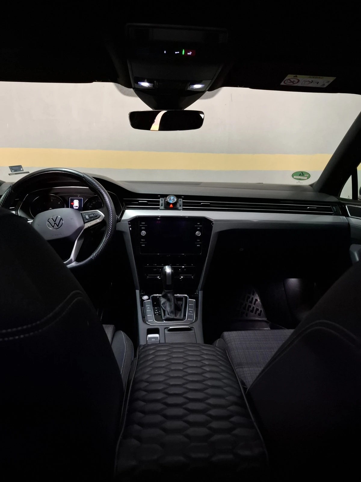 VW Passat B8.5, снимка 17 - Автомобили и джипове - 55512743