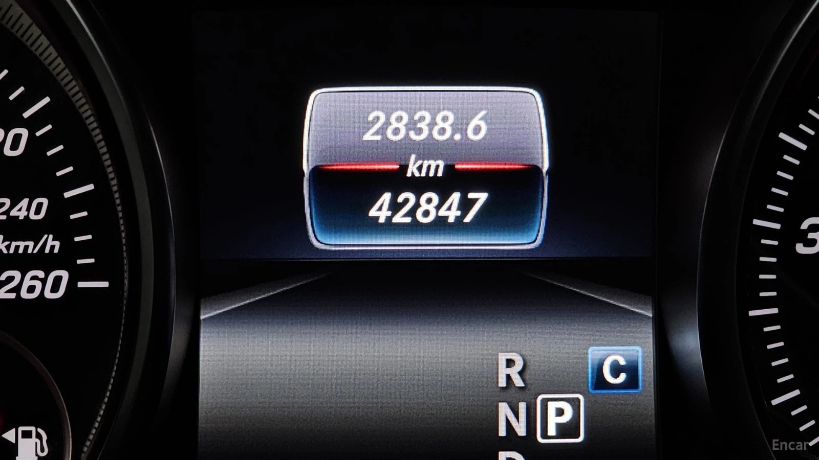 Mercedes-Benz CLA 220 AMG, снимка 17 - Автомобили и джипове - 55571800