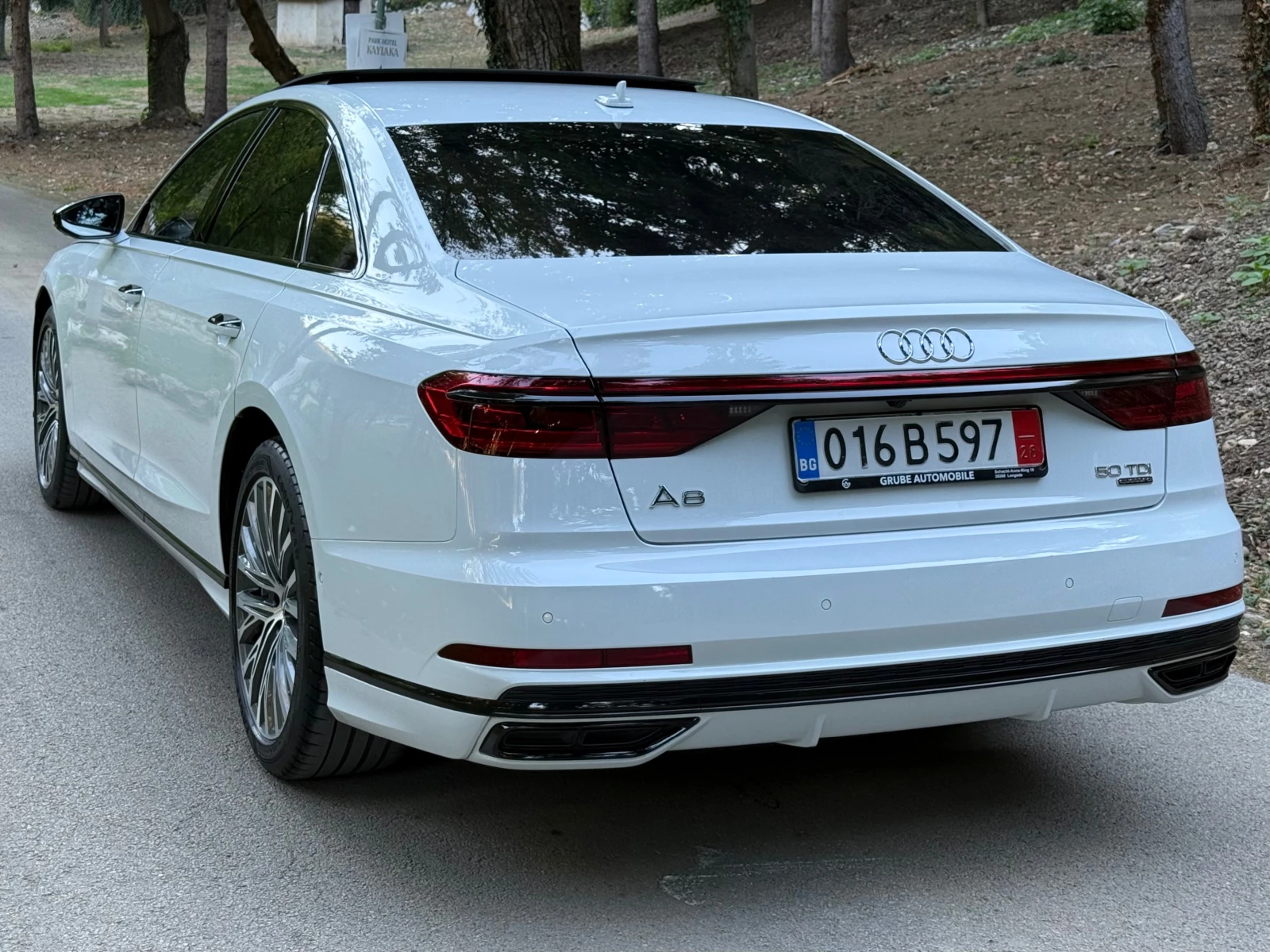 Audi A8 5.0TDI* MATRIX* S-LINE* B&O* PANO* ВАКУМ* ОБДУХВАН, снимка 5 - Автомобили и джипове - 56120816