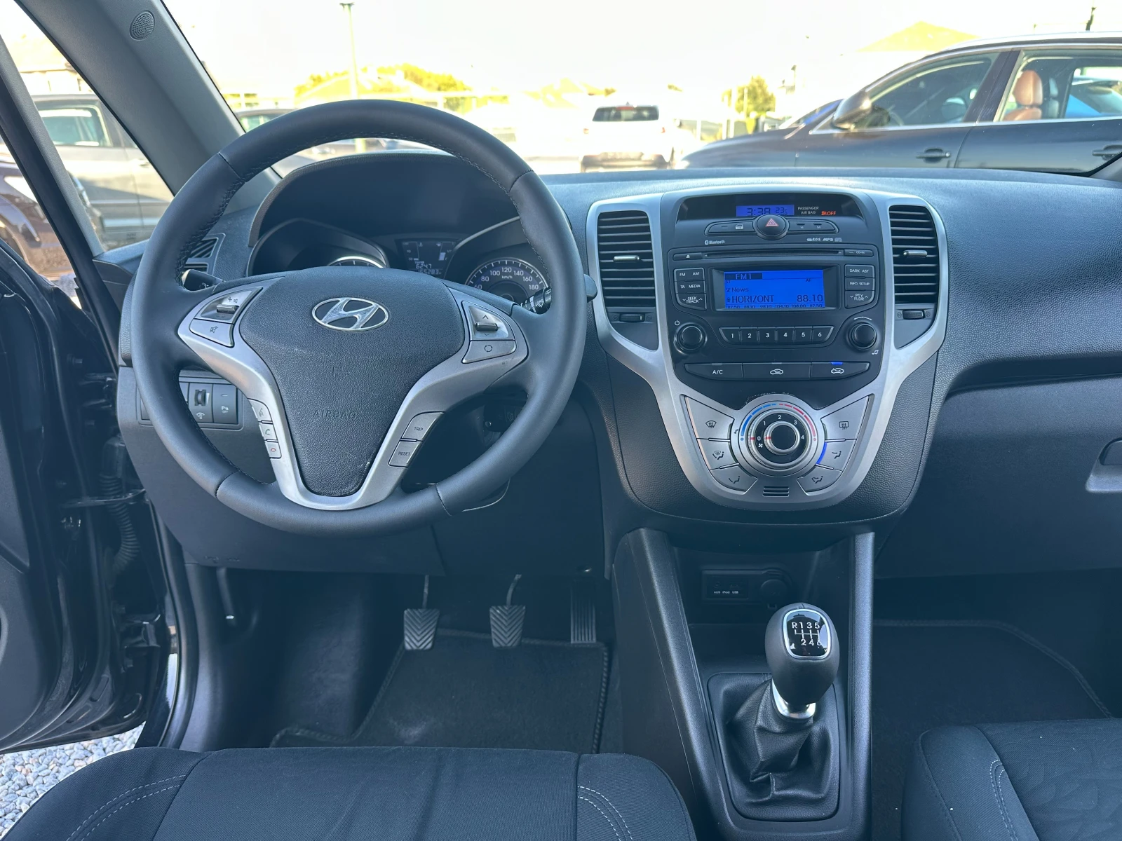 Hyundai Ix20 1.4CRDI, снимка 10 - Автомобили и джипове - 56128695
