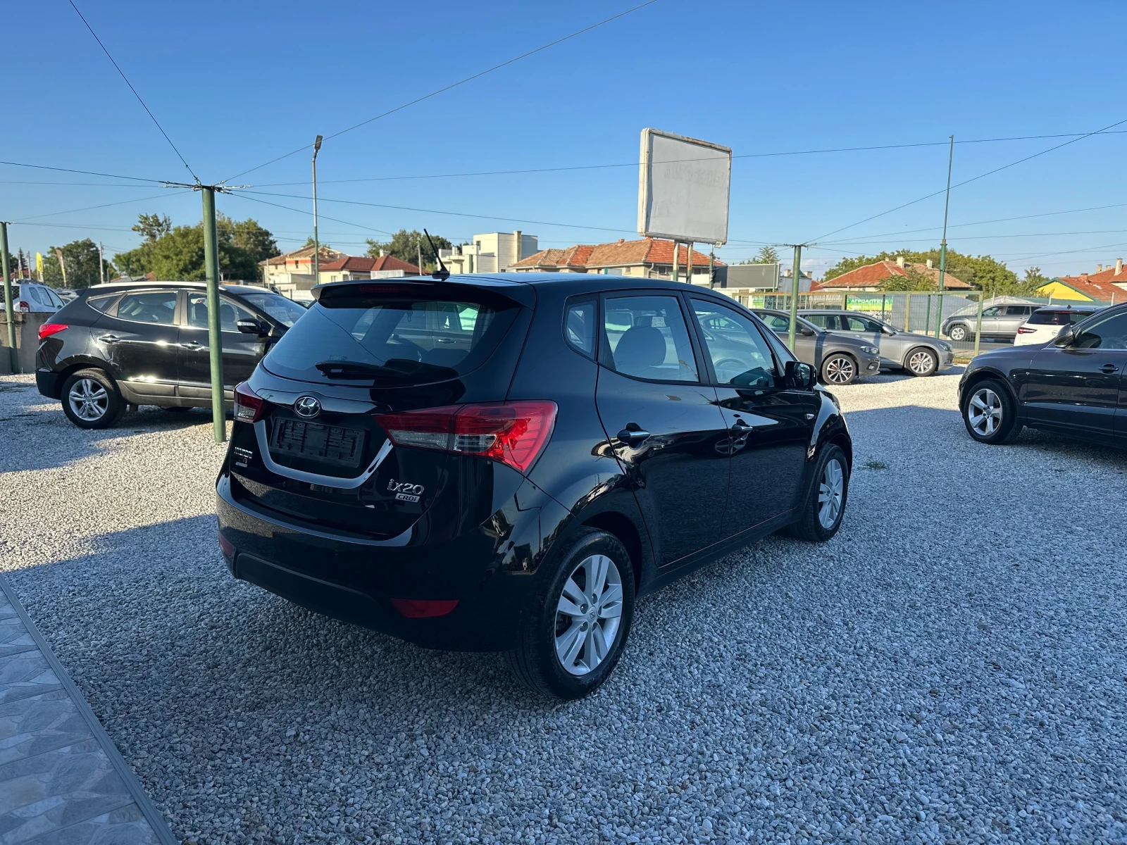 Hyundai Ix20 1.4CRDI, снимка 4 - Автомобили и джипове - 56128695