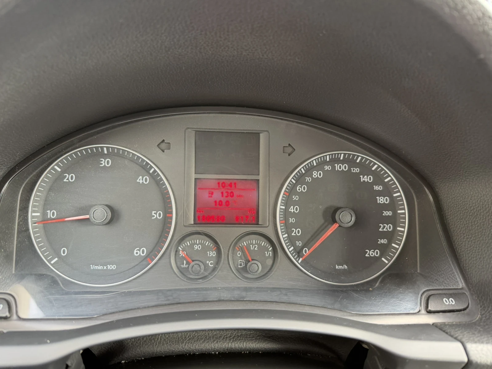 VW Jetta, снимка 5 - Автомобили и джипове - 56662415