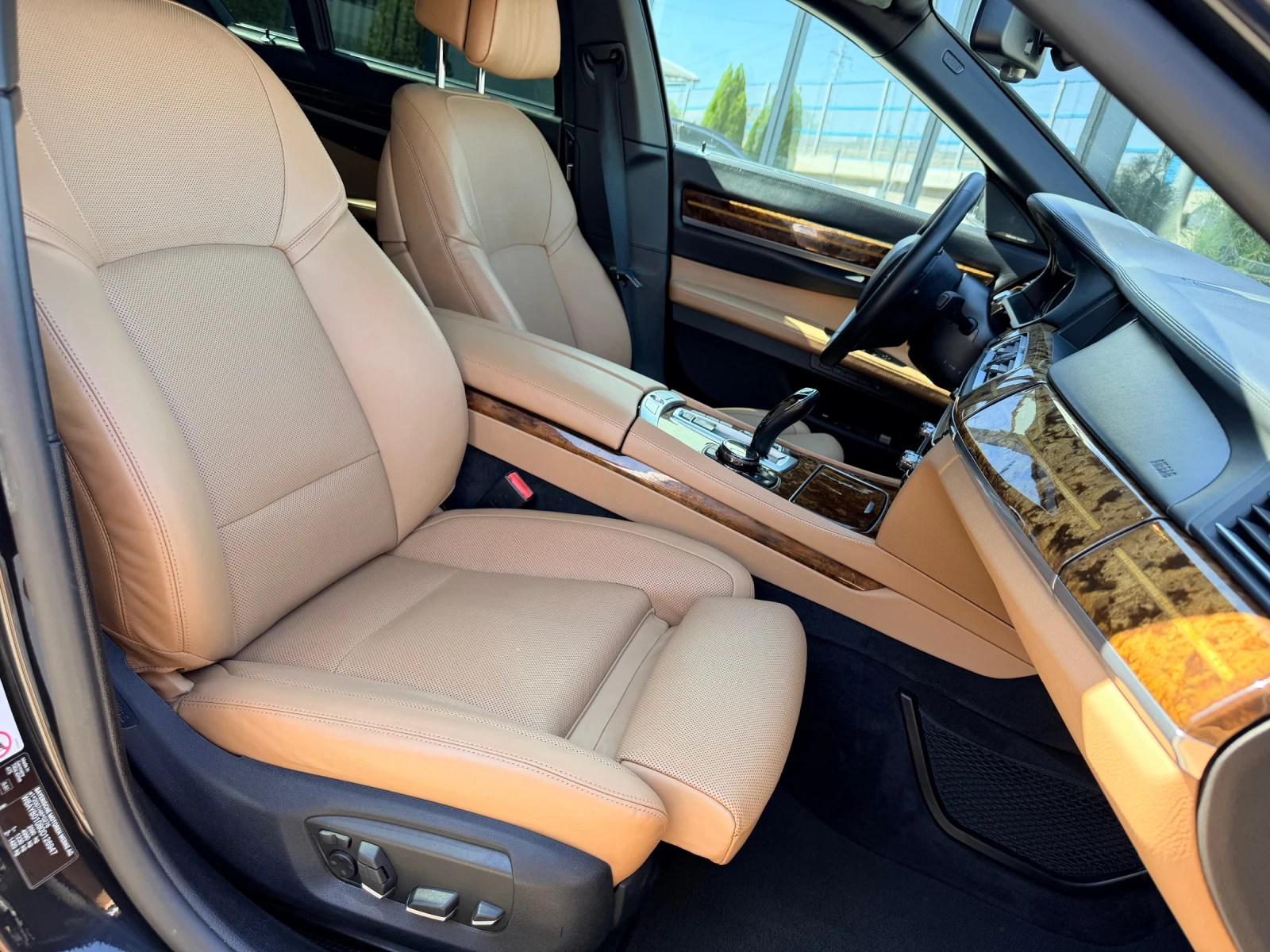 BMW 740 d xDrive Softclose LED PANO Exclusive 360 HUD H/K | Mobile.bg � ����������� 14