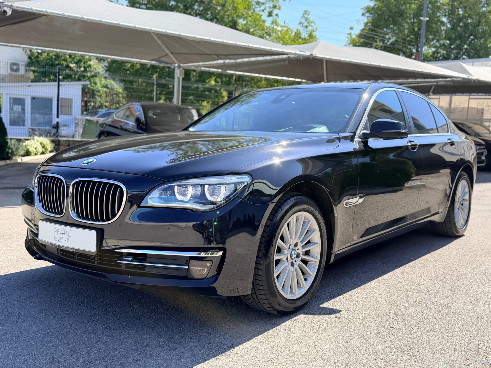 BMW 740 d xDrive Softclose LED PANO Exclusive 360 HUD H/K