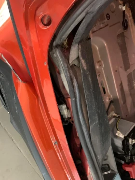 Toyota C-HR 2.0 hibrid | Mobile.bg    11