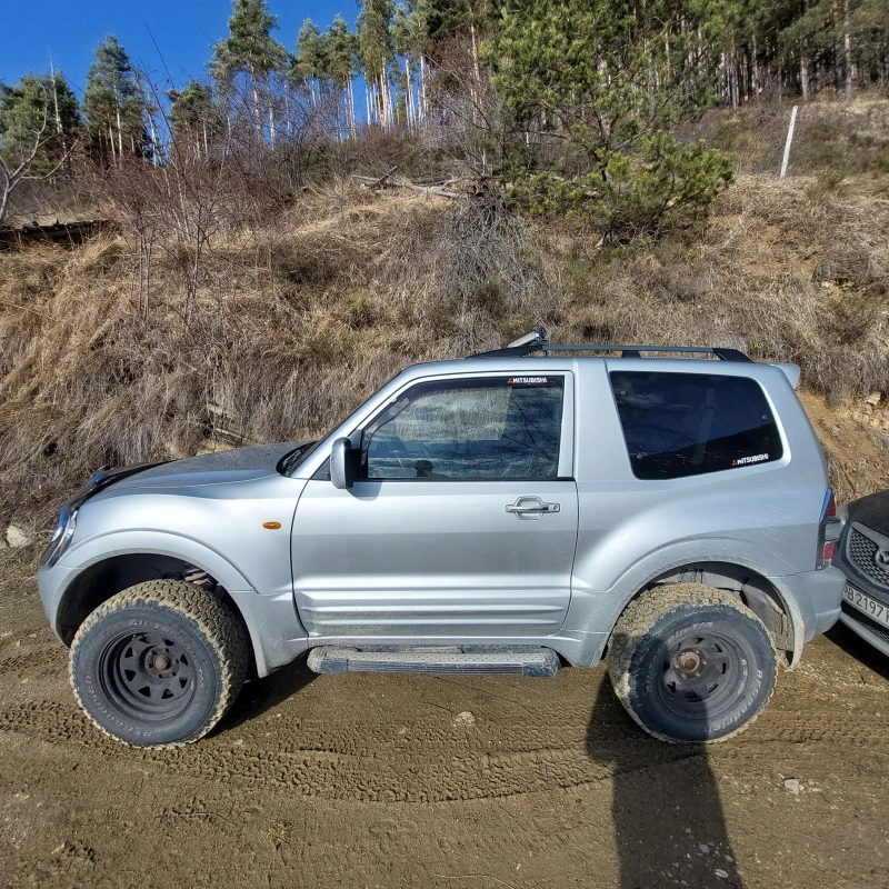 Mitsubishi Pajero 3.5 GDI, снимка 5 - Автомобили и джипове - 43885853