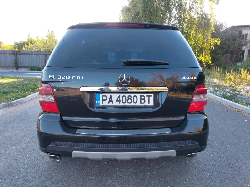 Mercedes-Benz ML 320 * КАТО НОВ* ТОП СЪСТОЯНИЕ* AIRMATIC* SPORT* , снимка 6 - Автомобили и джипове - 47658880