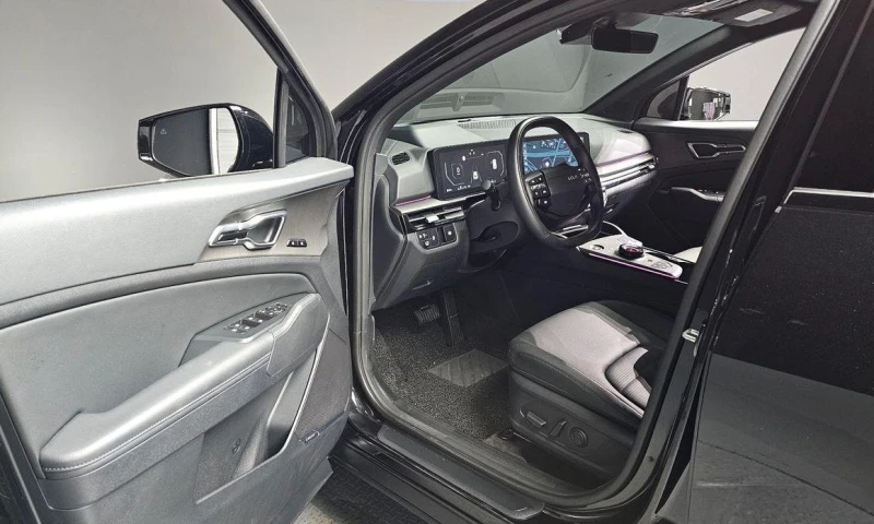 Kia Sportage Gasoline 1.6 Turbo 2WD Signature X Line, снимка 10 - Автомобили и джипове - 51993046