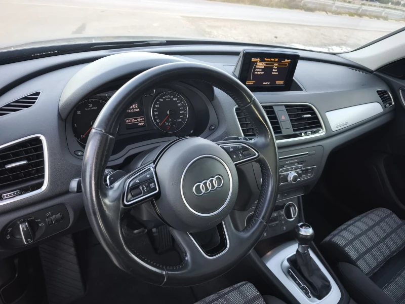 Audi Q3 2.0TDI 4X4 FULL LED SPORT FULL SERVICE NEW, снимка 8 - Автомобили и джипове - 52775107