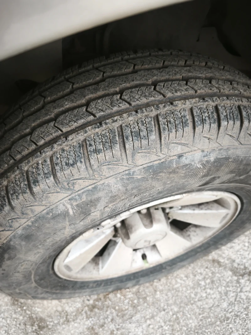 Mitsubishi Pajero sport Sport 2.5 , снимка 4 - Автомобили и джипове - 53467629