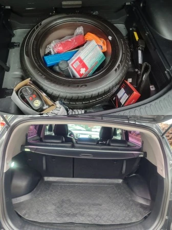 Kia Sportage 2.0i/АВТОМАТ/4X4, снимка 7 - Автомобили и джипове - 54552693