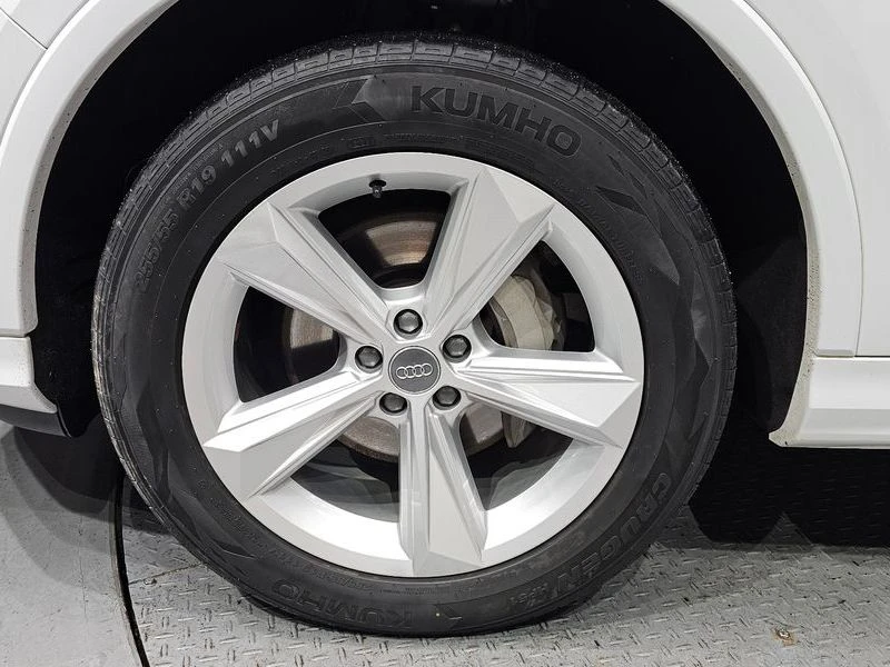 Audi Q7 45 TDI Quattro| 230к.с.| ВКЛ.ТЕХНОТЕСТ, снимка 5 - Автомобили и джипове - 55099867