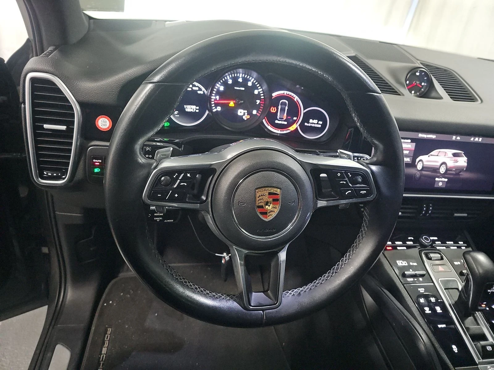 Porsche Cayenne  - изображение 10