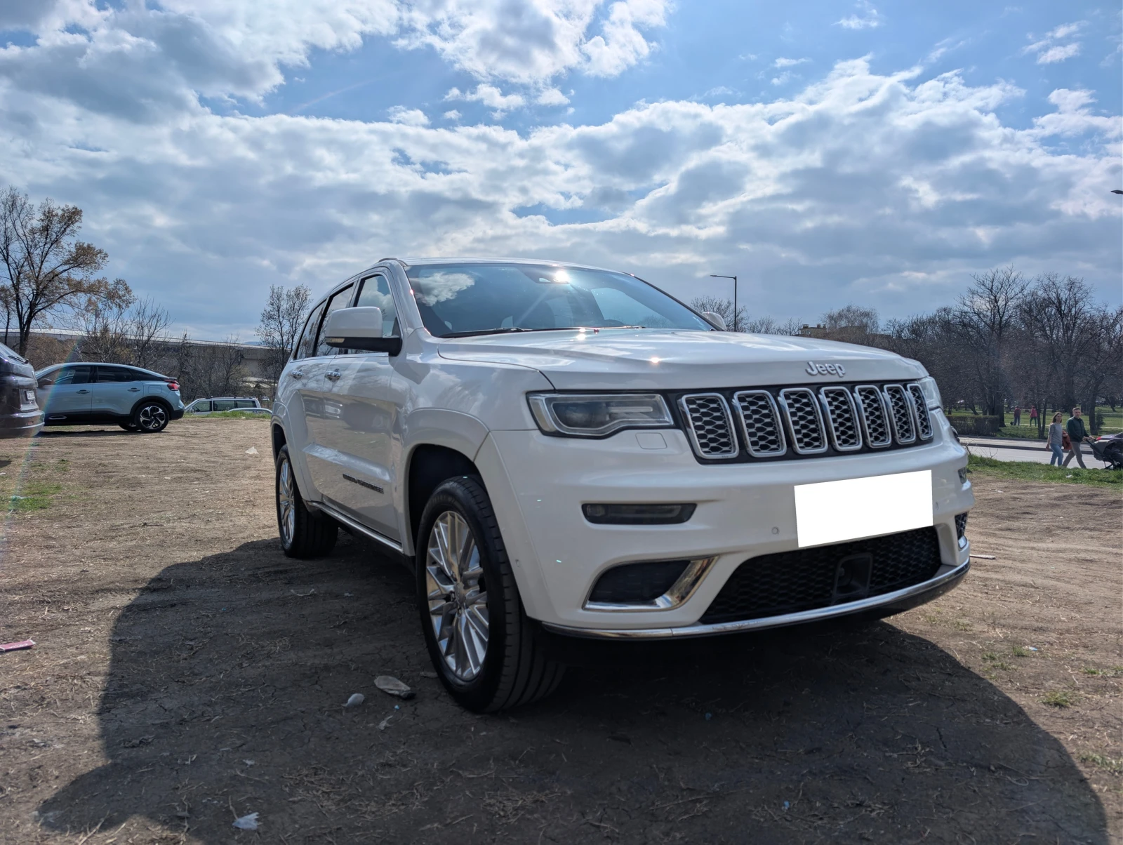 Jeep Grand cherokee SUMMIT, снимка 4 - Автомобили и джипове - 53976530