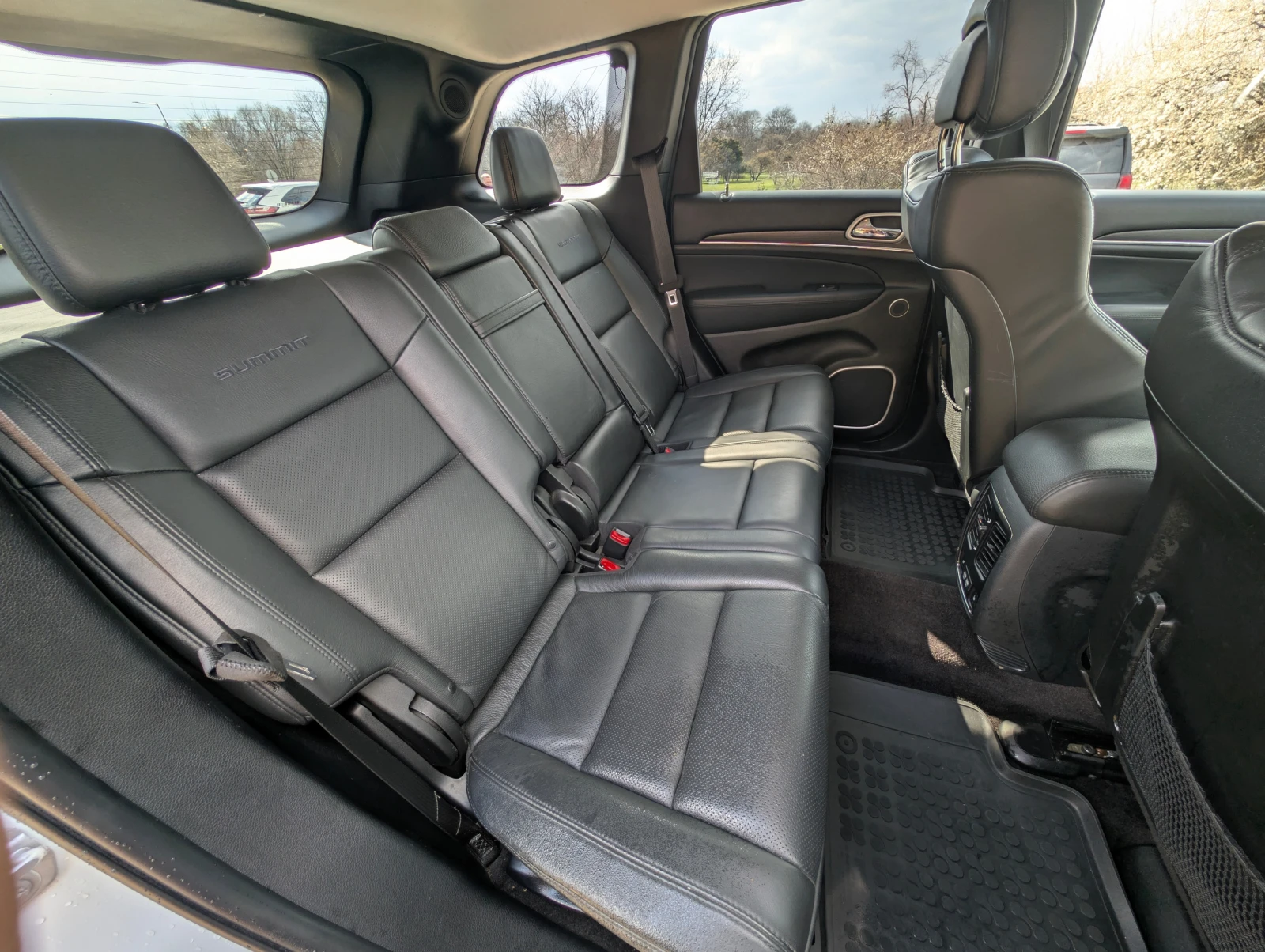 Jeep Grand cherokee SUMMIT, снимка 13 - Автомобили и джипове - 53976530