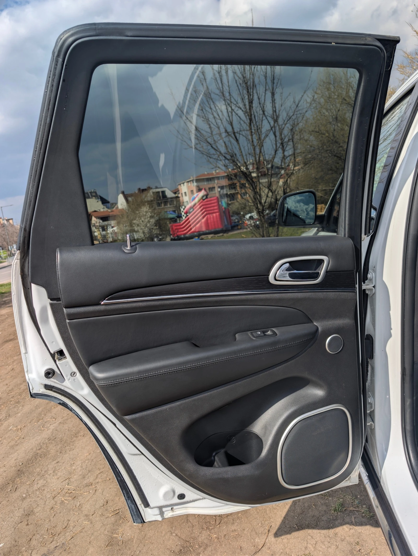 Jeep Grand cherokee SUMMIT, снимка 10 - Автомобили и джипове - 53976530