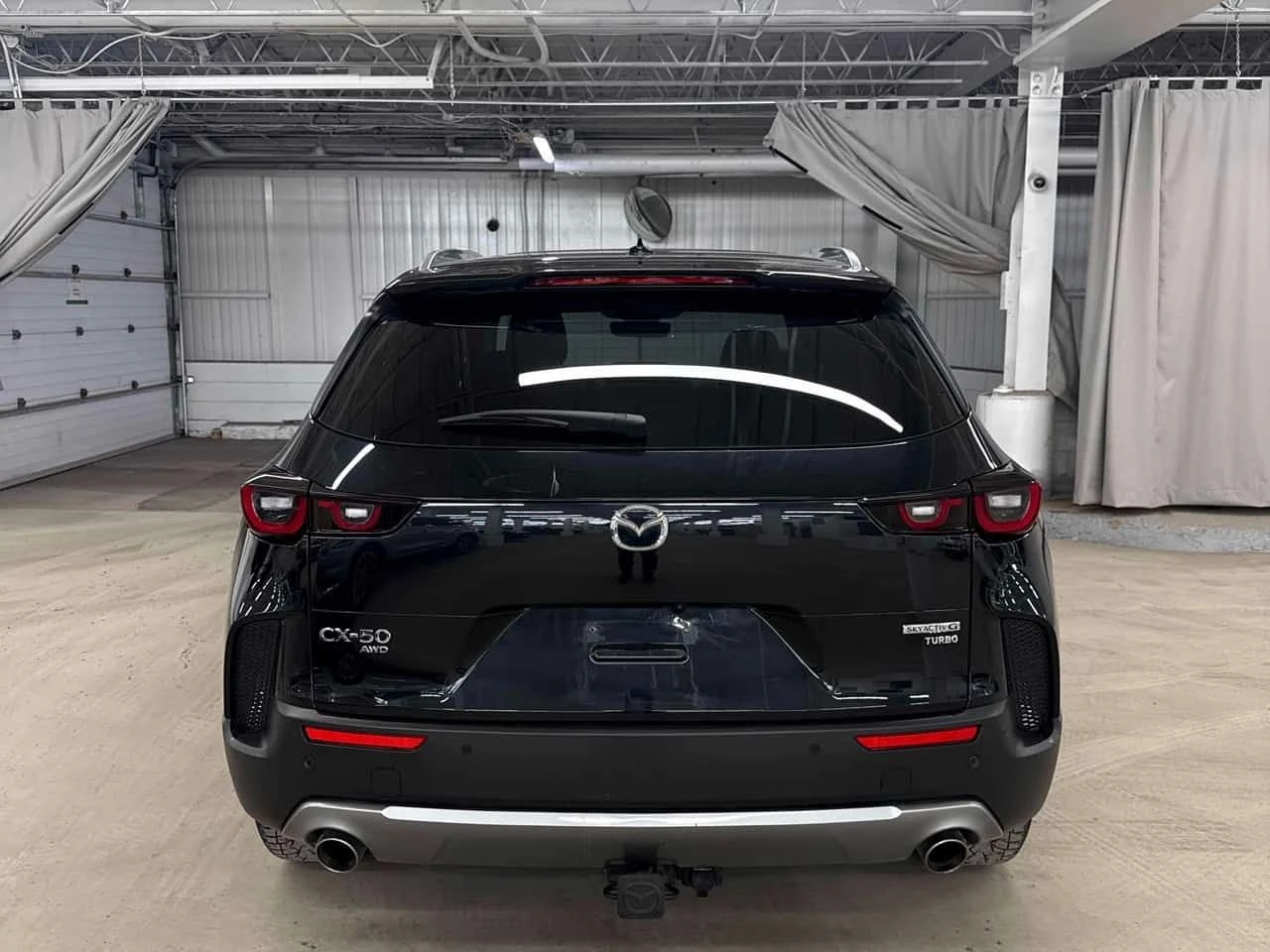 Mazda CX-50 GT w/Turbo AWD  CARFAX, снимка 4 - Автомобили и джипове - 54156108