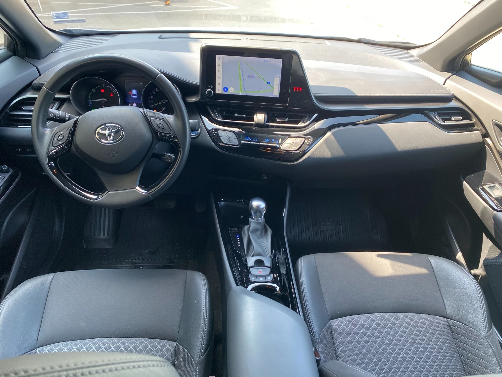 Toyota C-HR 1.8 HEV Club | Mobile.bg � ����������� 15