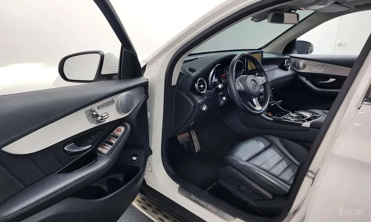 Mercedes-Benz GLC 250 d 4MATIC| AMG-PACK| BURMESTER| PANO| 360| HUD | Mobile.bg � ����������� 10