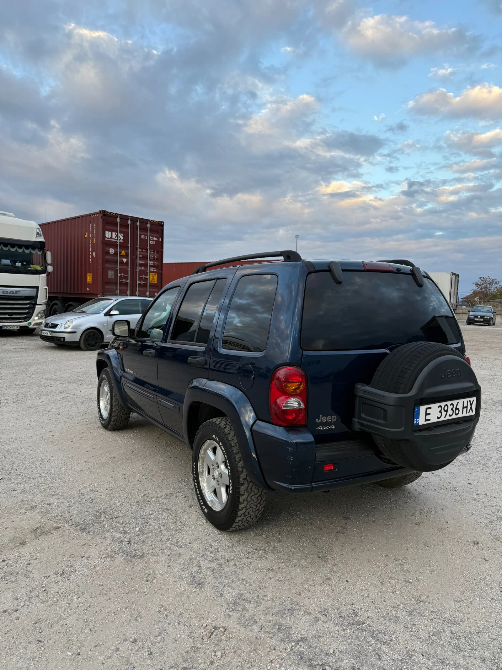 Jeep Cherokee 2.8 Diesel, снимка 6 - Автомобили и джипове - 56684037